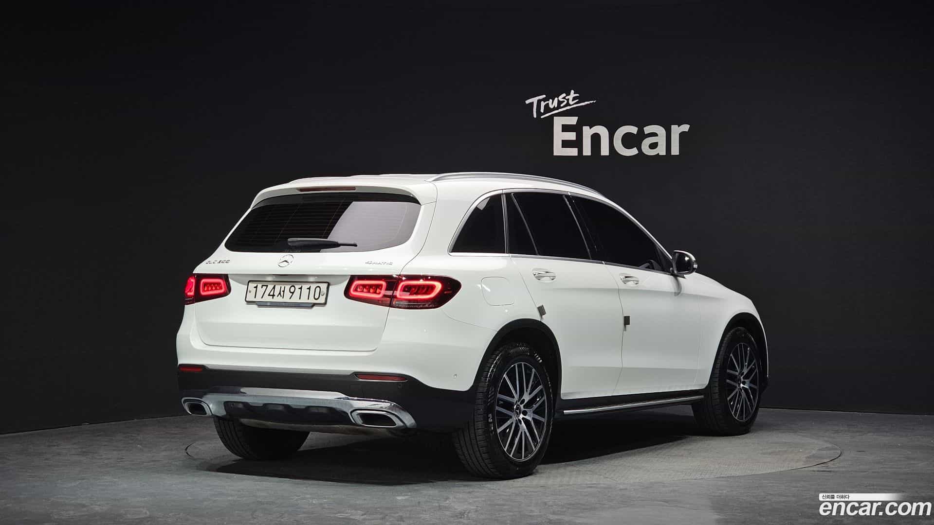 GLC-Class Mercedes-Benz 2020.2-OUTER-002