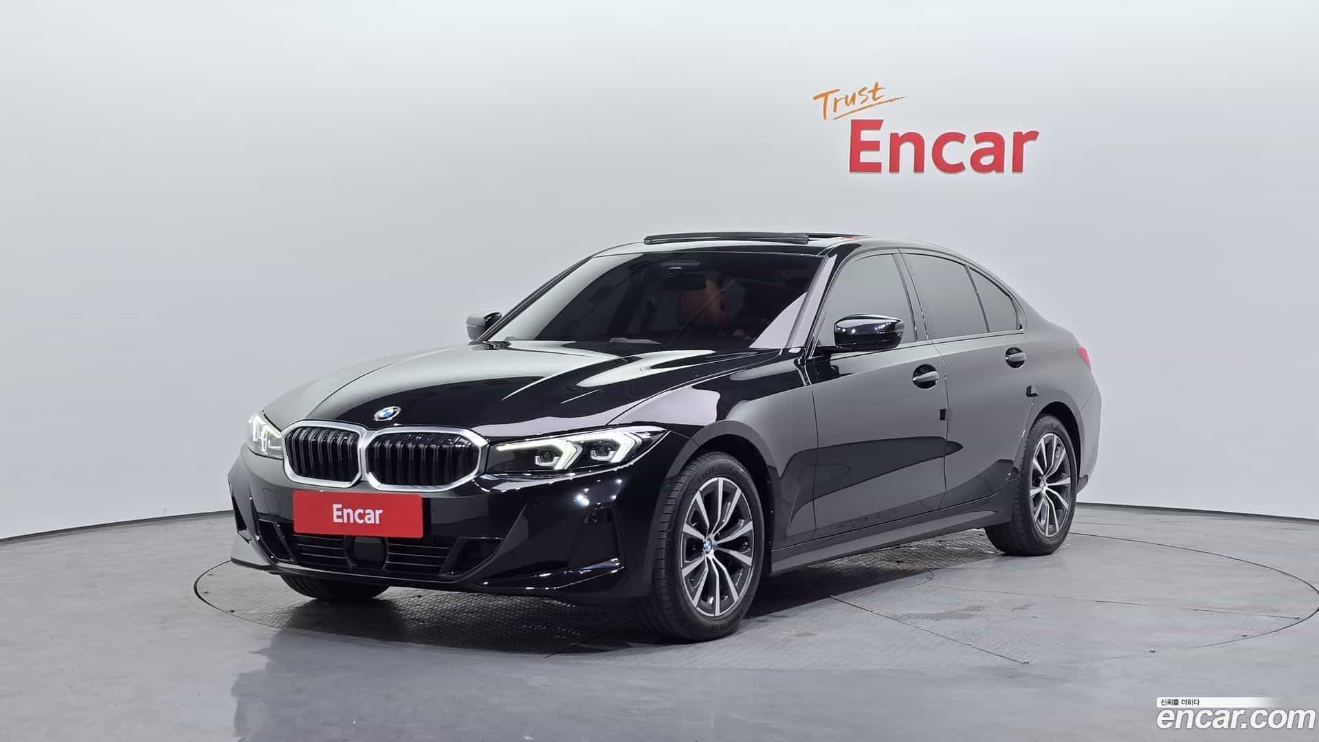 3-Series BMW 2023.2-OUTER-001