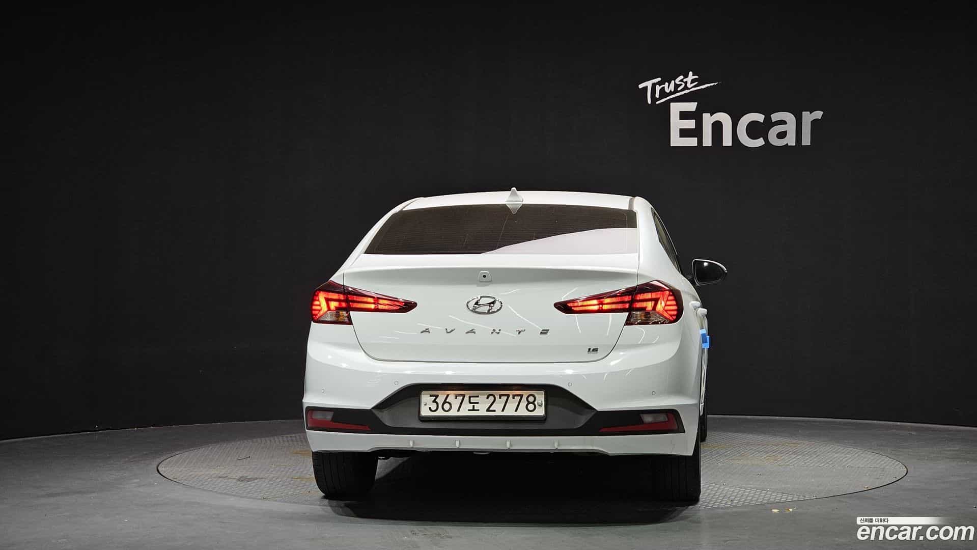 AVANTE Hyundai 2019.5-OUTER-004