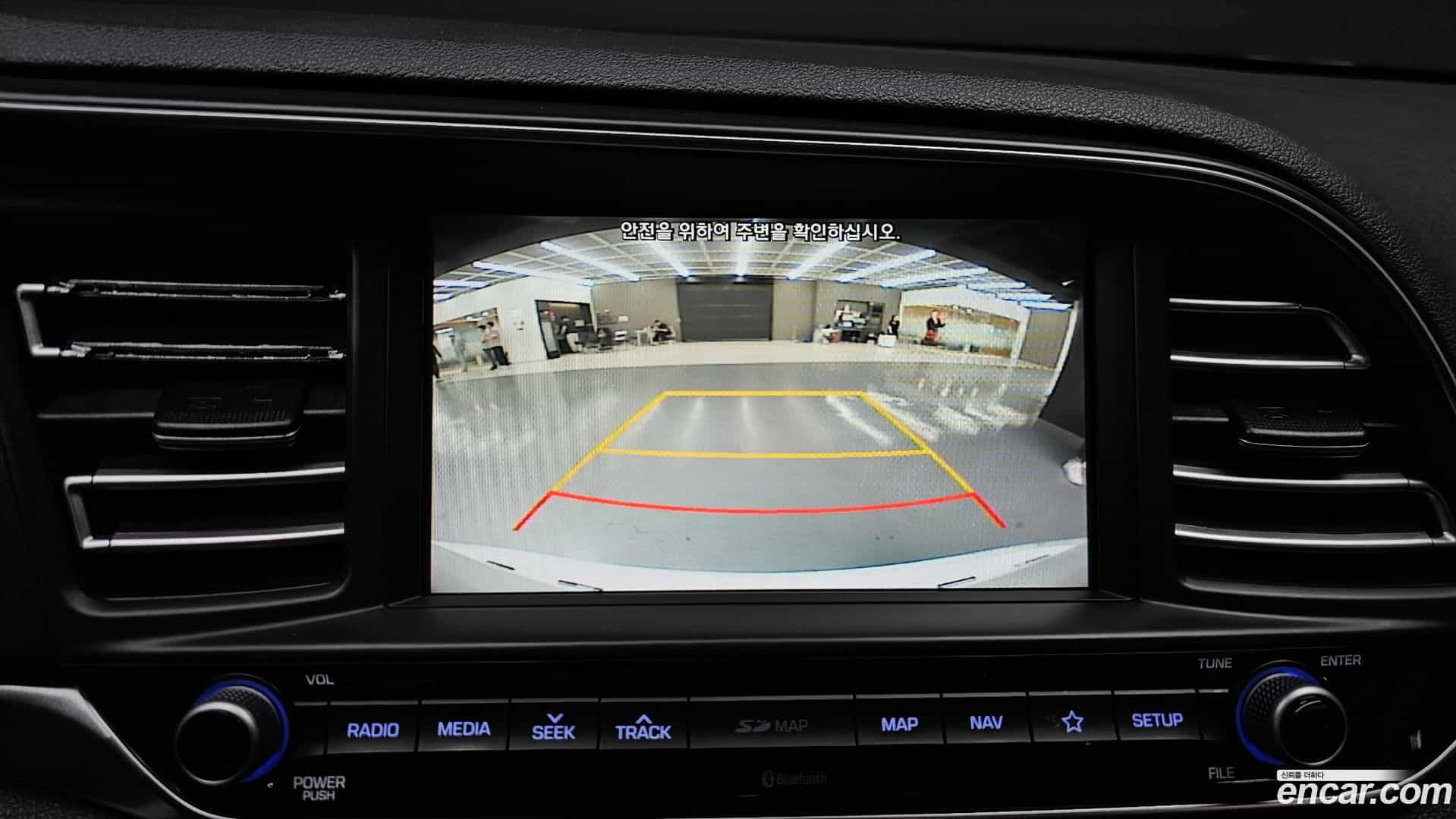 AVANTE Hyundai 2019.5-OPTION-019