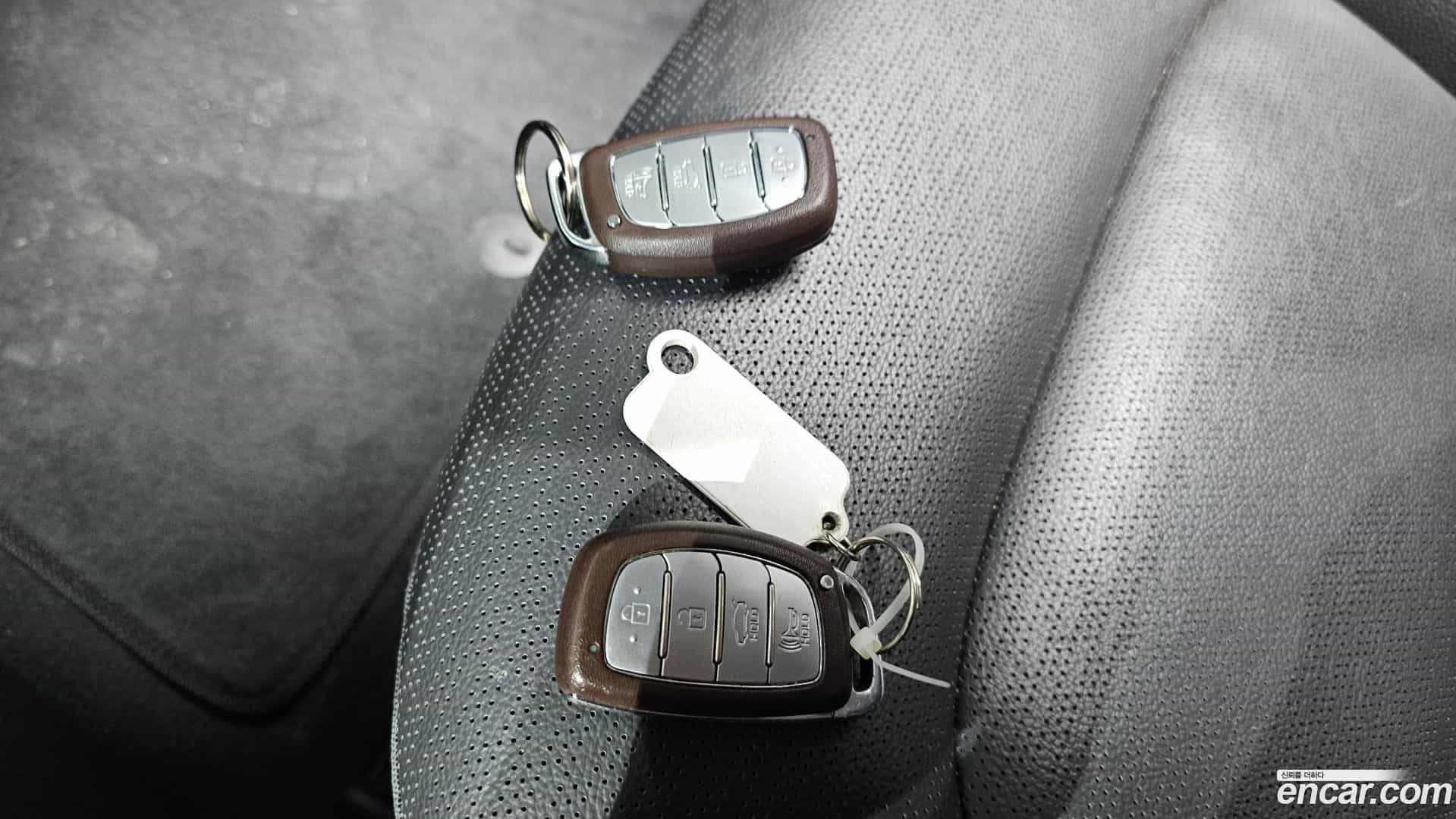 AVANTE Hyundai 2019.5-OPTION-042
