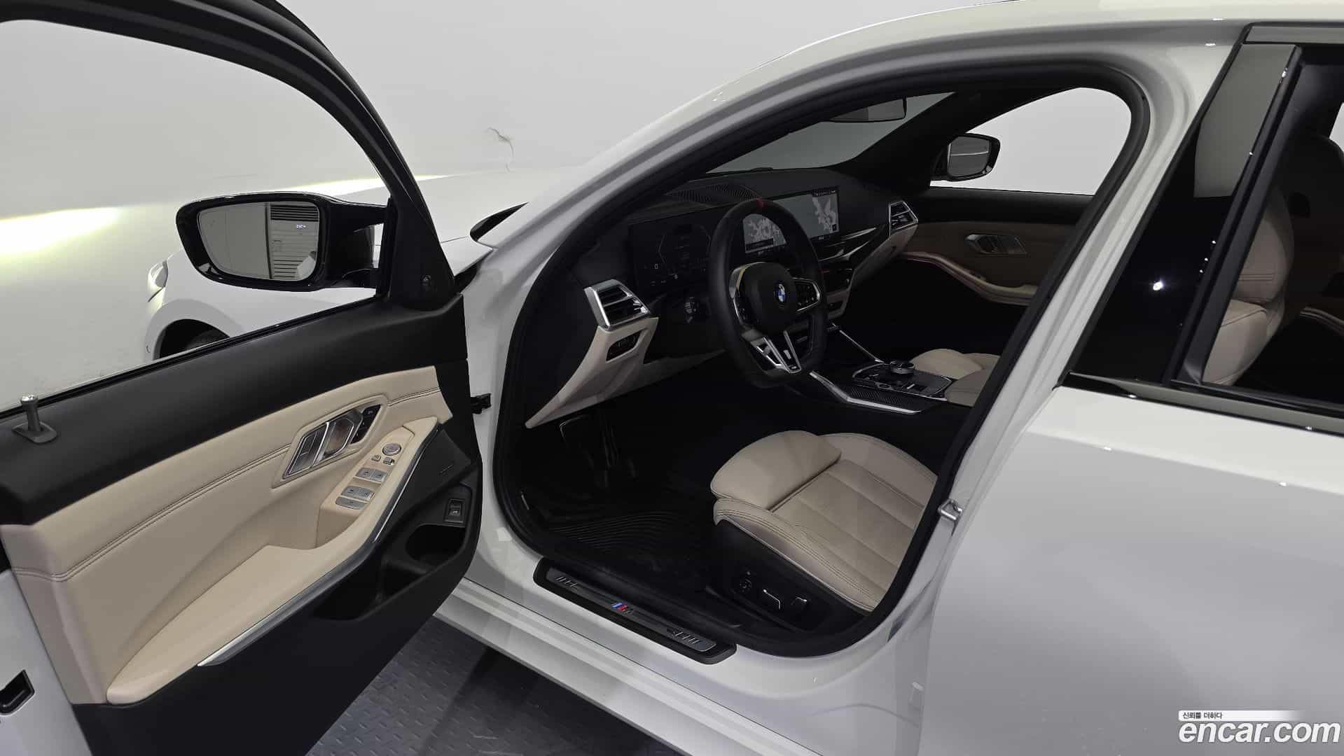 3-Series BMW 2025.3-INNER-010