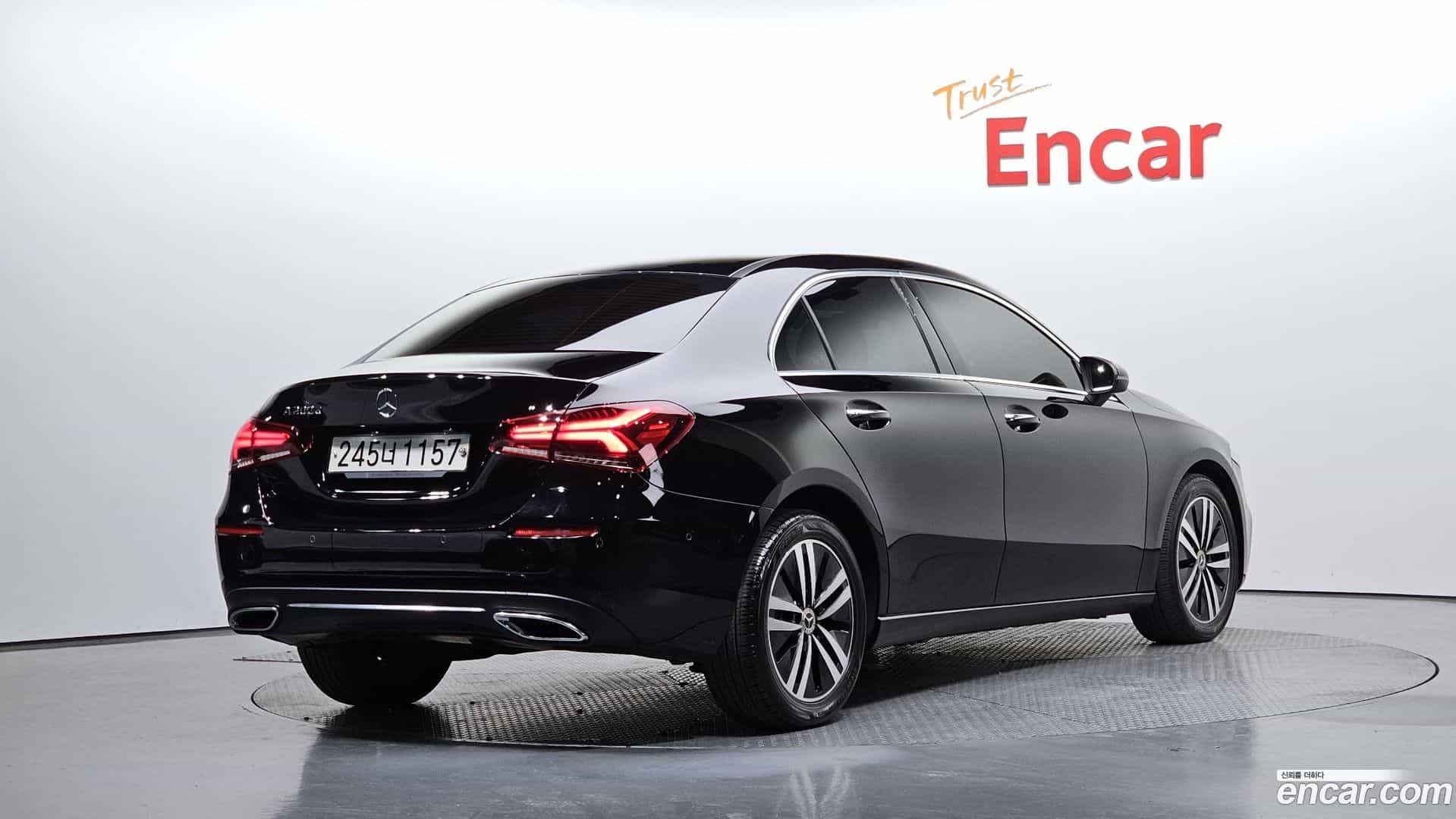 A-Class Mercedes-Benz 2022.9-OUTER-002
