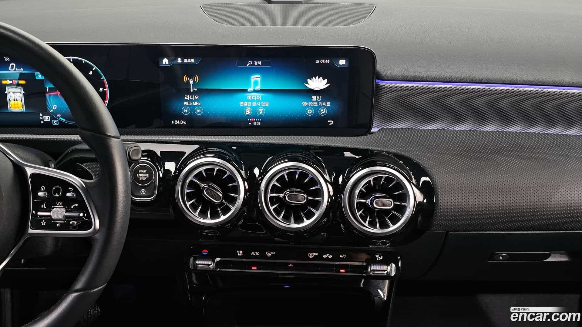 A-Class Mercedes-Benz 2022.9-OPTION-017