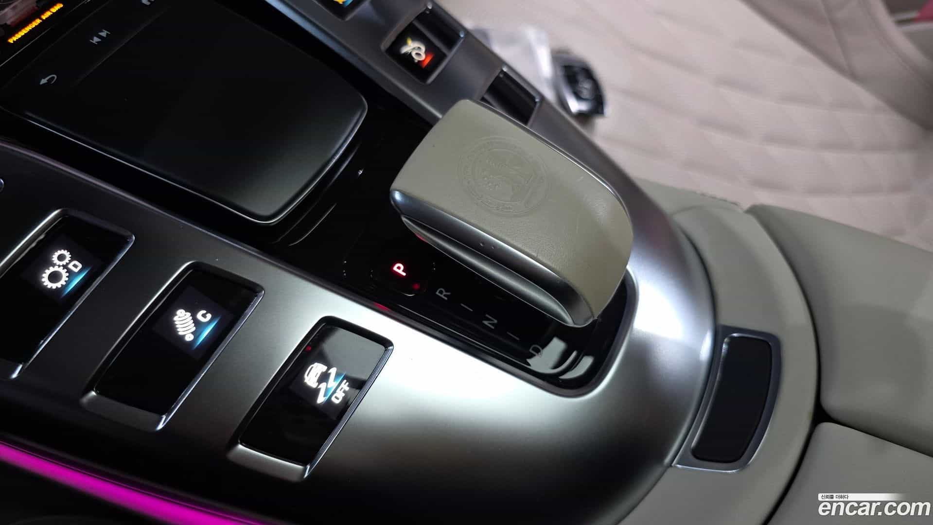 AMG GT Mercedes-Benz 2021.5-INNER-009