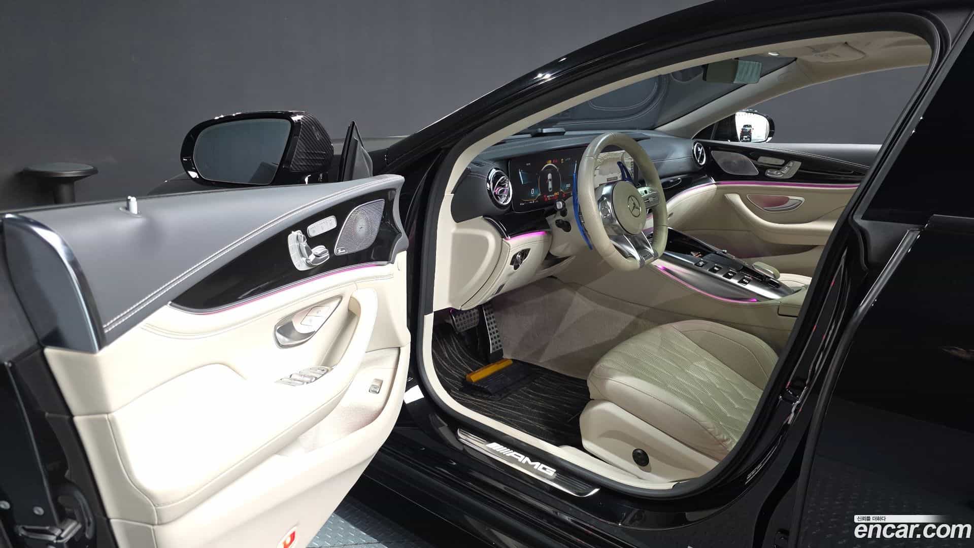AMG GT Mercedes-Benz 2021.5-INNER-010