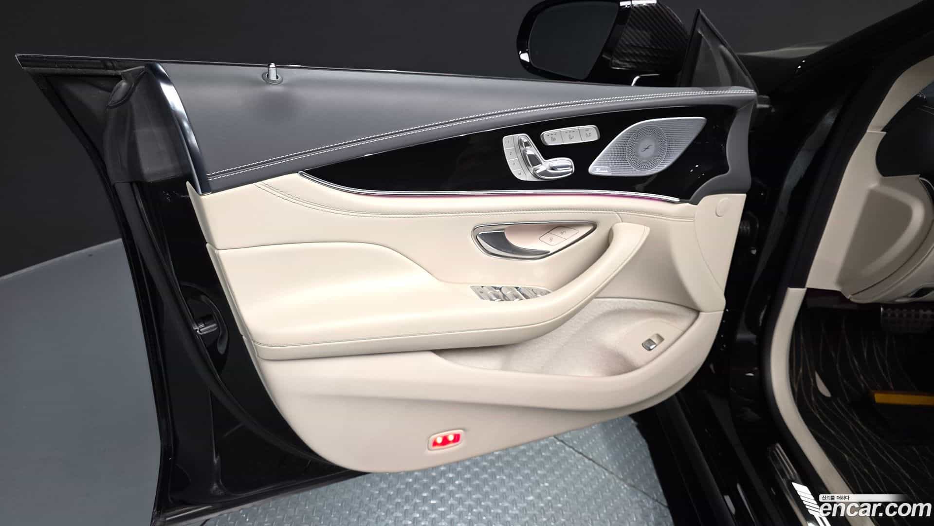 AMG GT Mercedes-Benz 2021.5-INNER-034