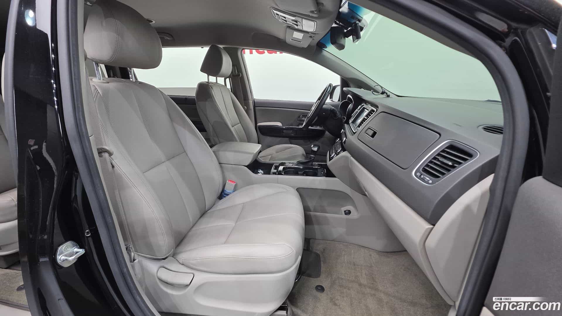 Canival Kia 2017.10-INNER-010