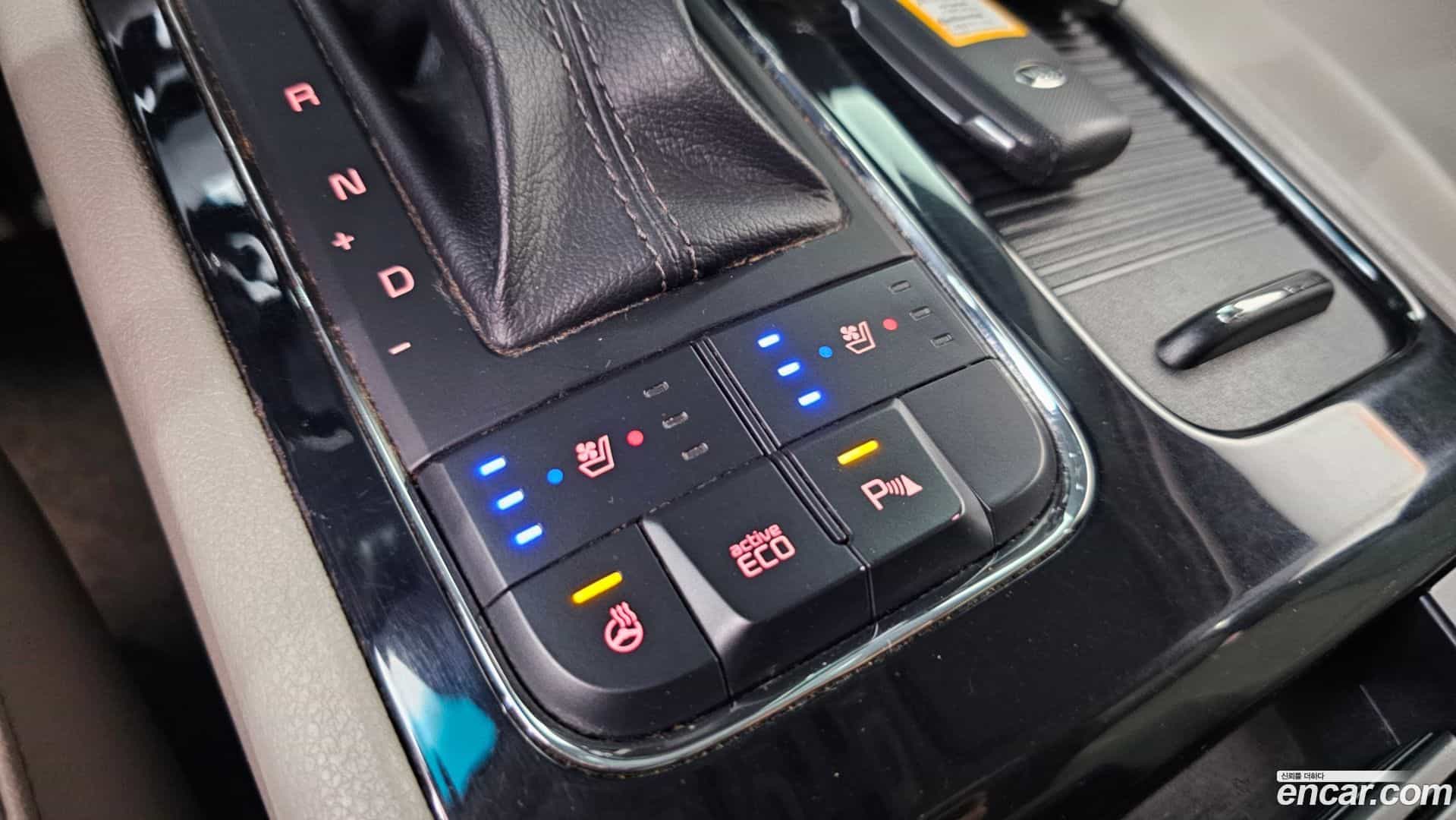 Canival Kia 2017.7-OPTION-024