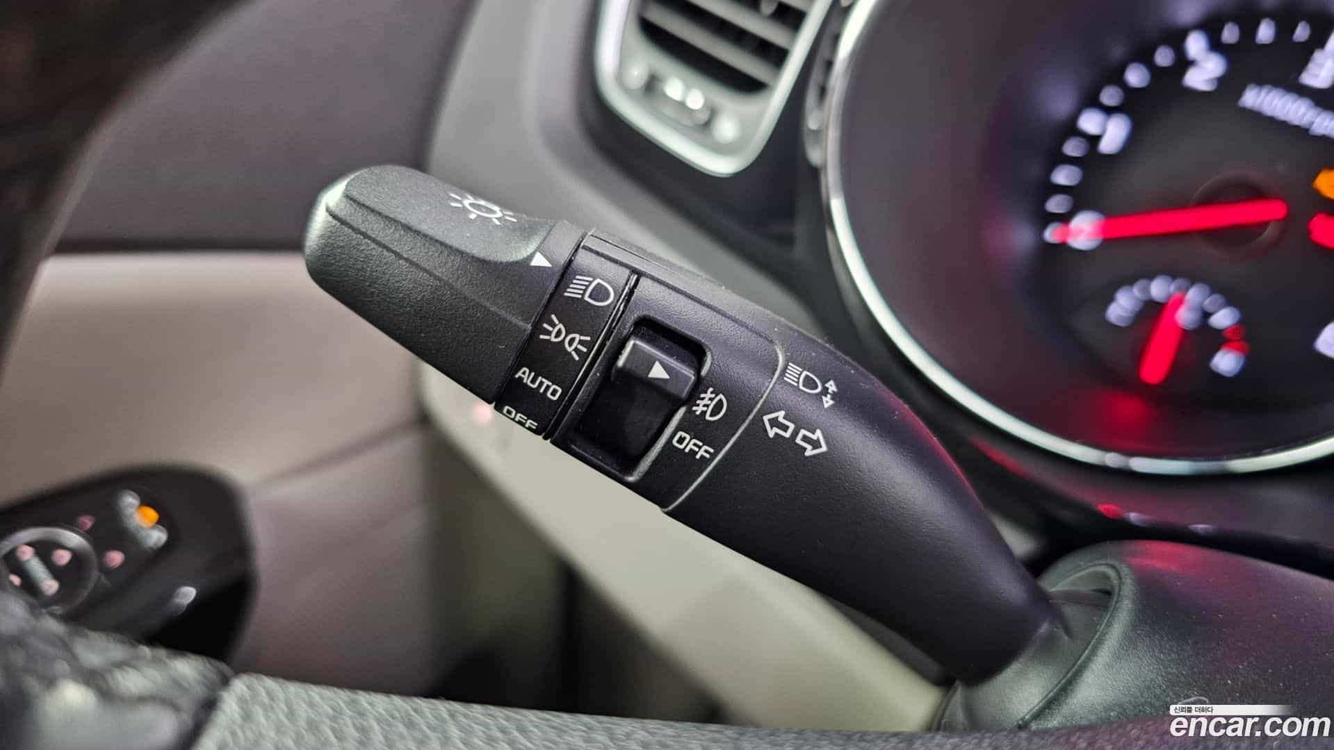 Canival Kia 2017.7-OPTION-043