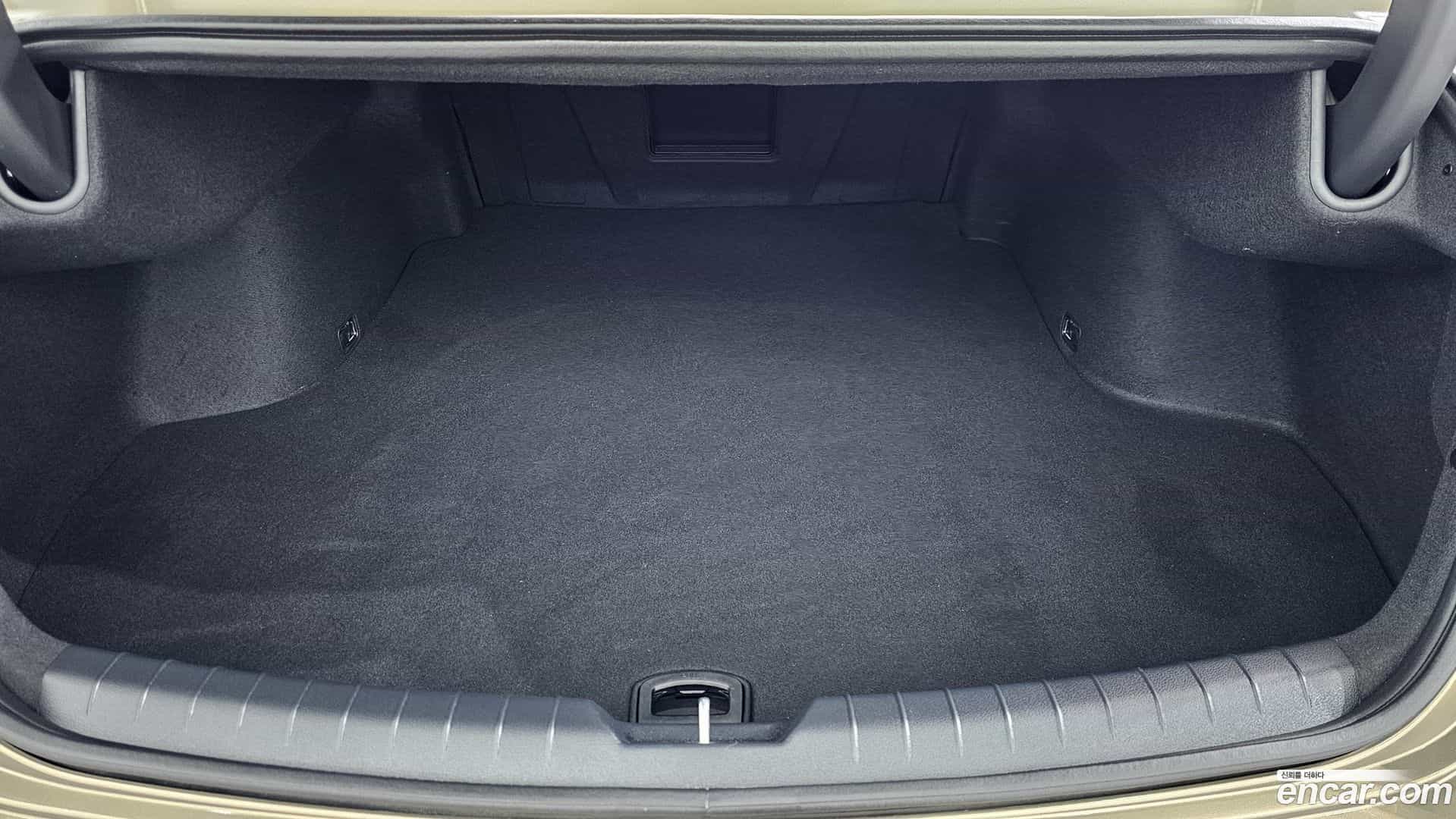 K8 Kia 2025.6-OPTION-044