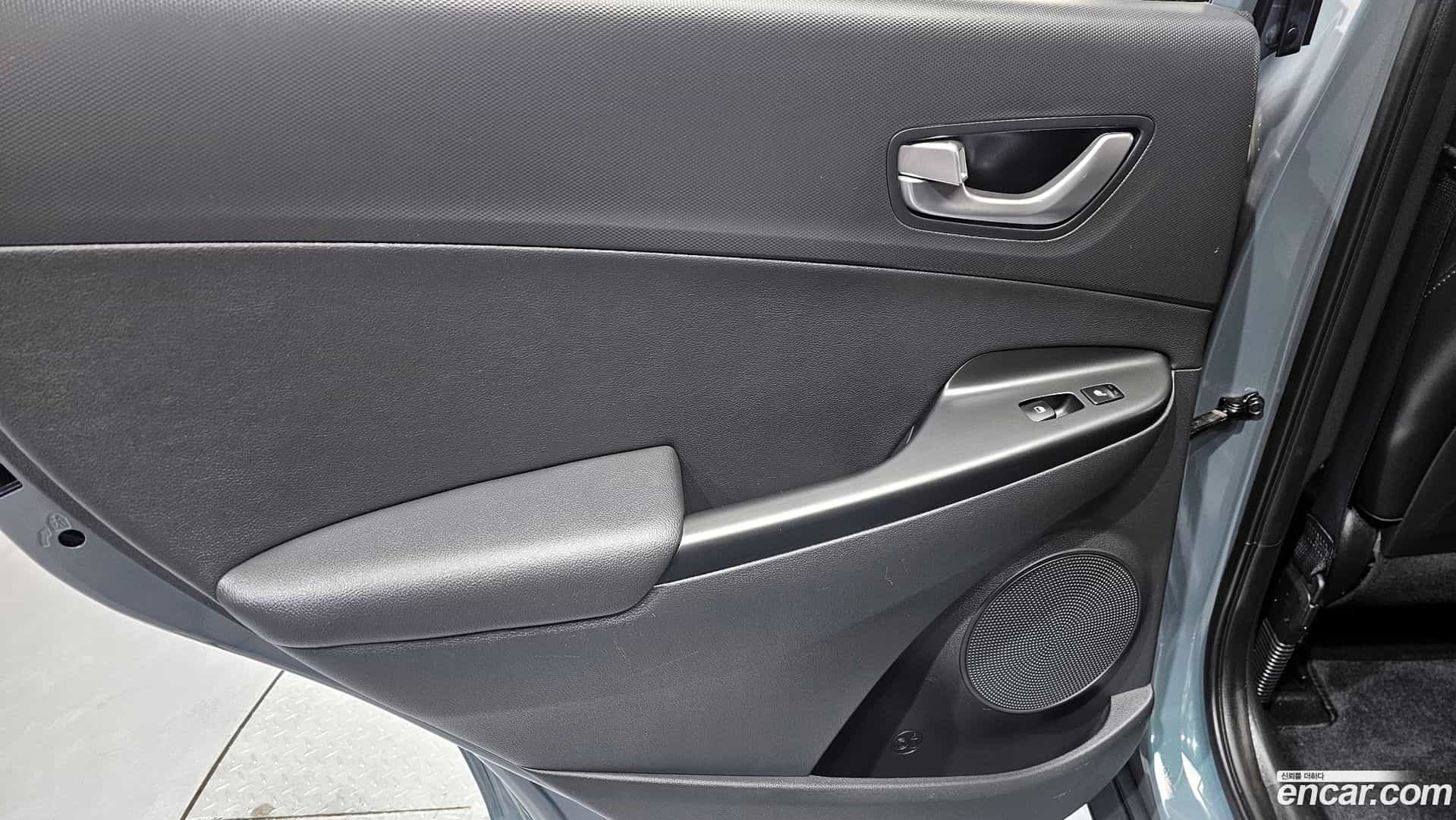 Kona Hyundai 2022.3-INNER-035