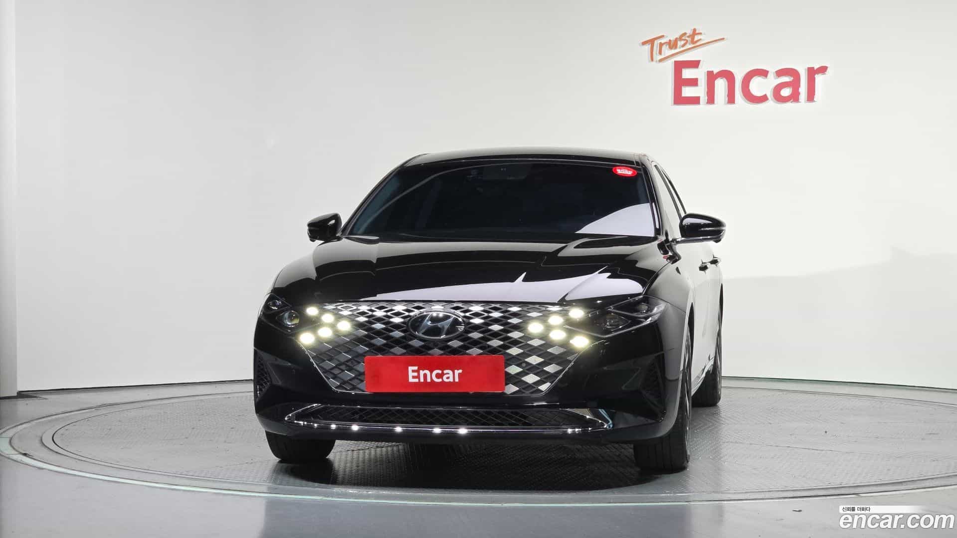 Grandeur Hyundai 2021.2-OUTER-003