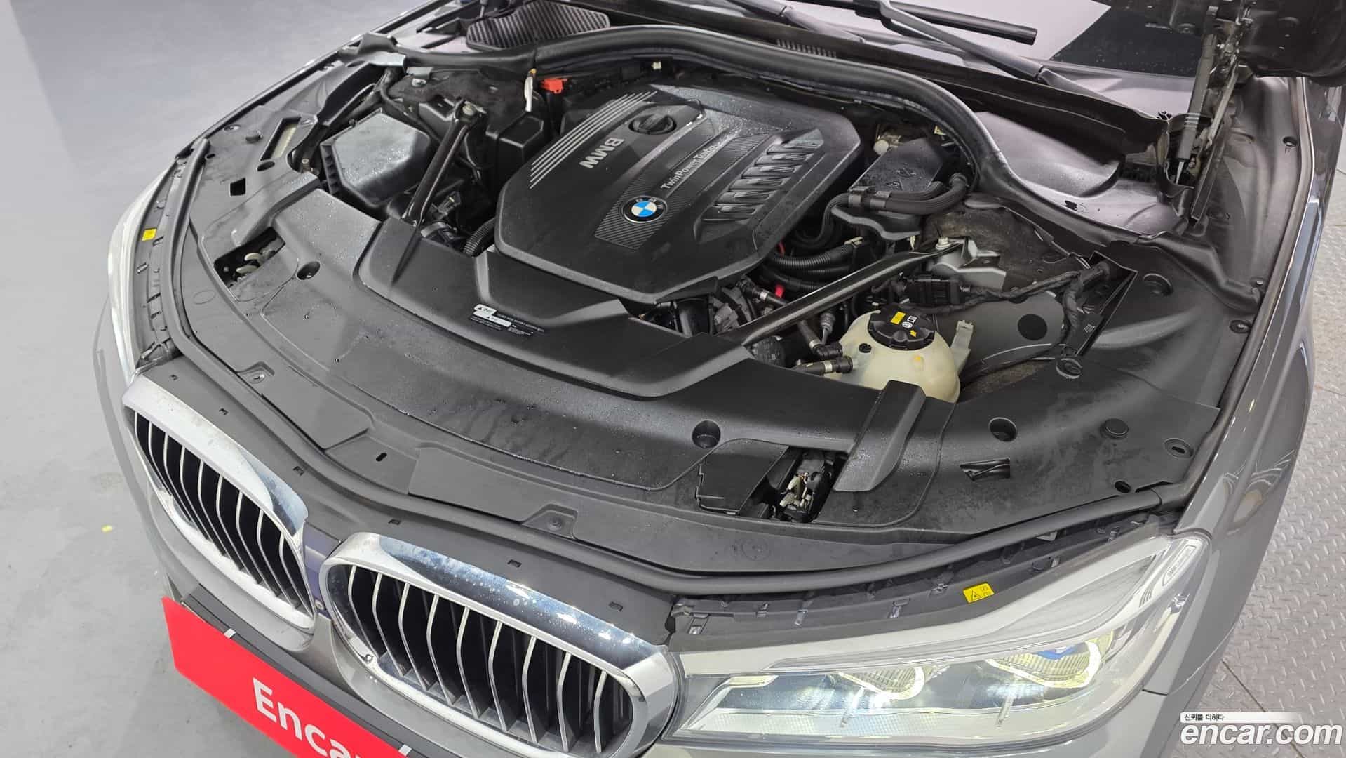 7-Series BMW 2018.11-OUTER-006