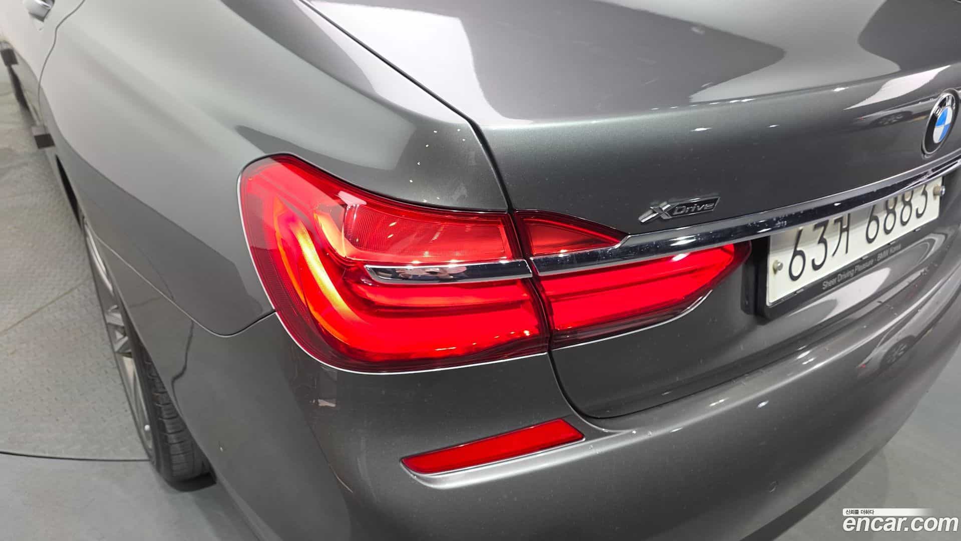 7-Series BMW 2018.11-OUTER-033