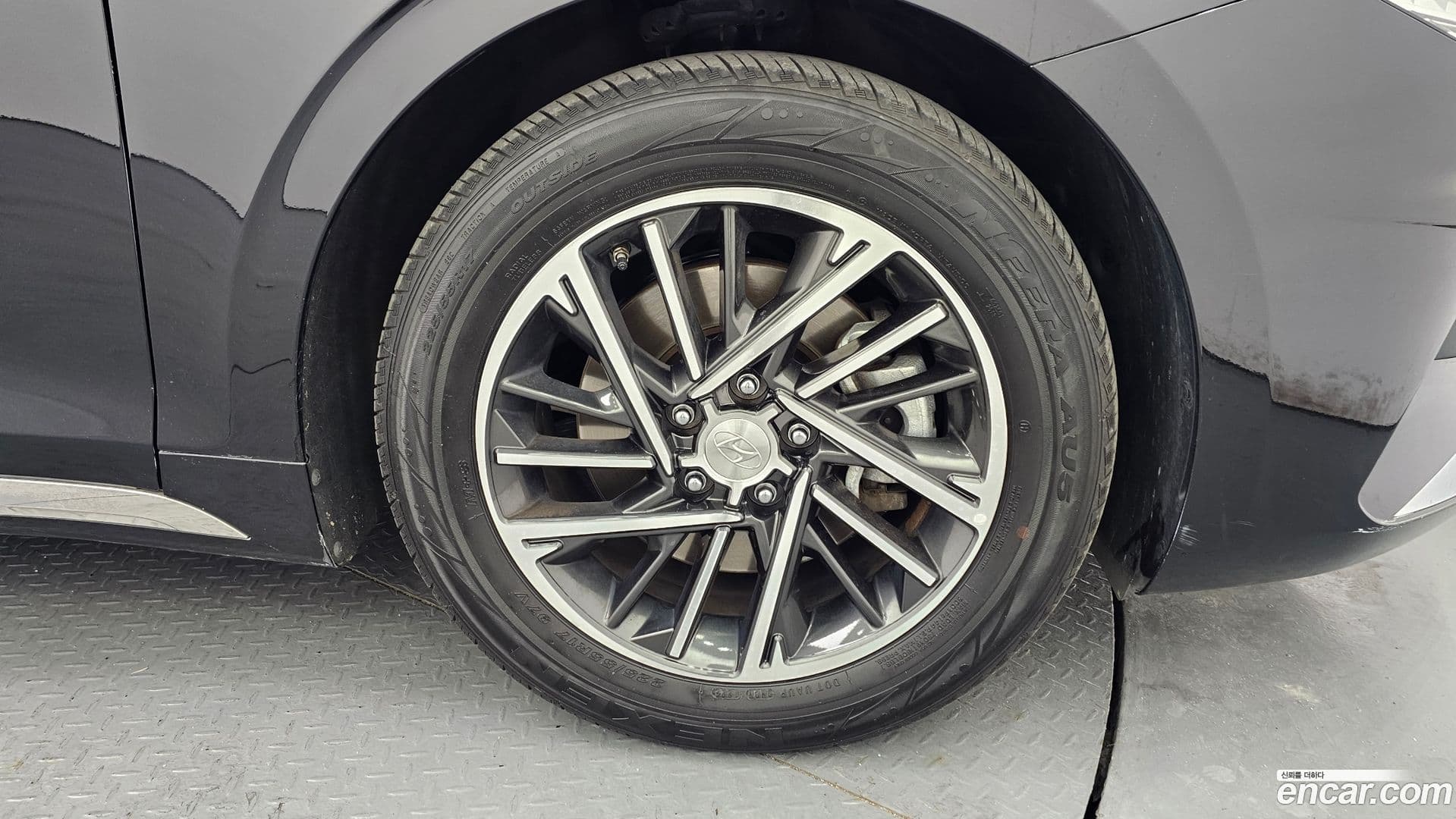 Main__Slider__Photo:Grandeur Hyundai 2022.6-20