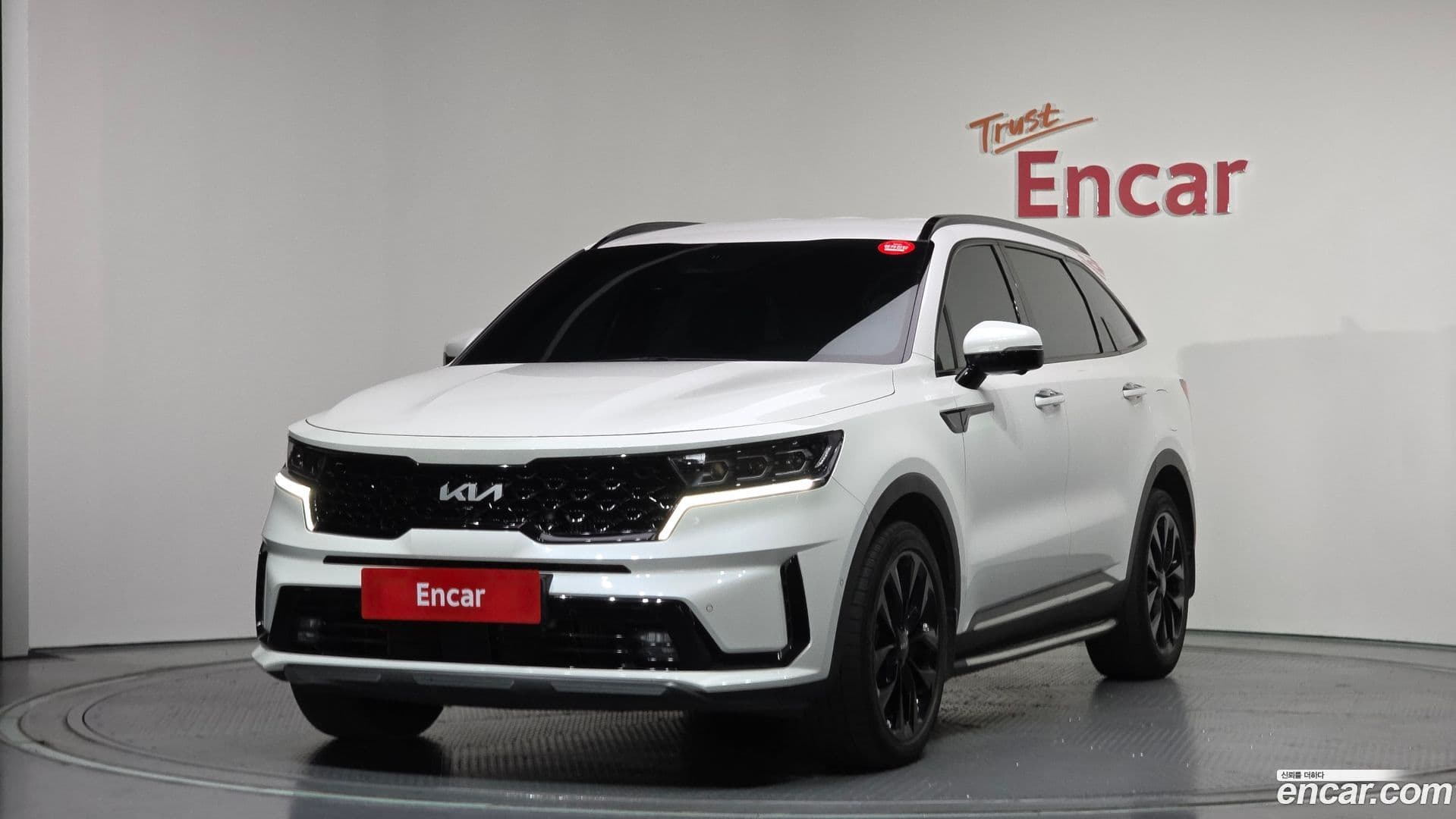 Main__Slider__Photo:Sorento Kia 2023.3-0