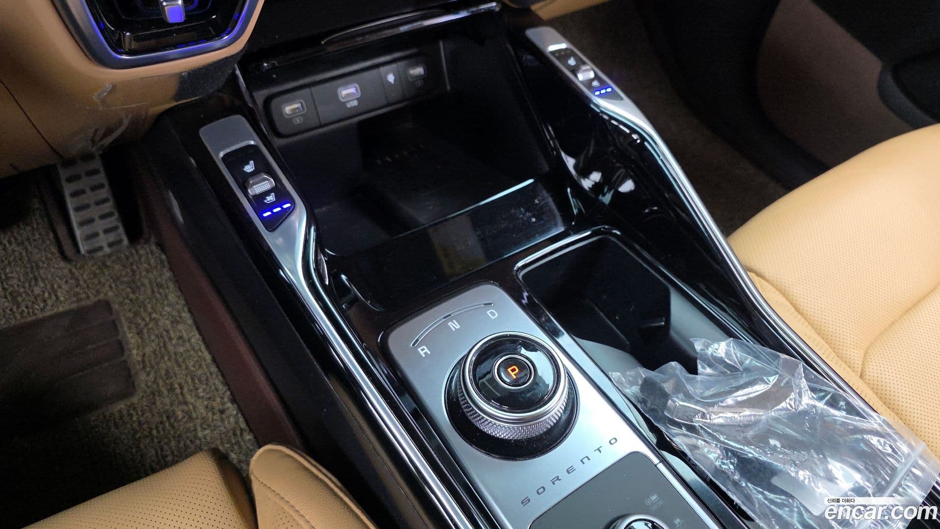 Main__Slider__Photo:Sorento Kia 2023.3-8