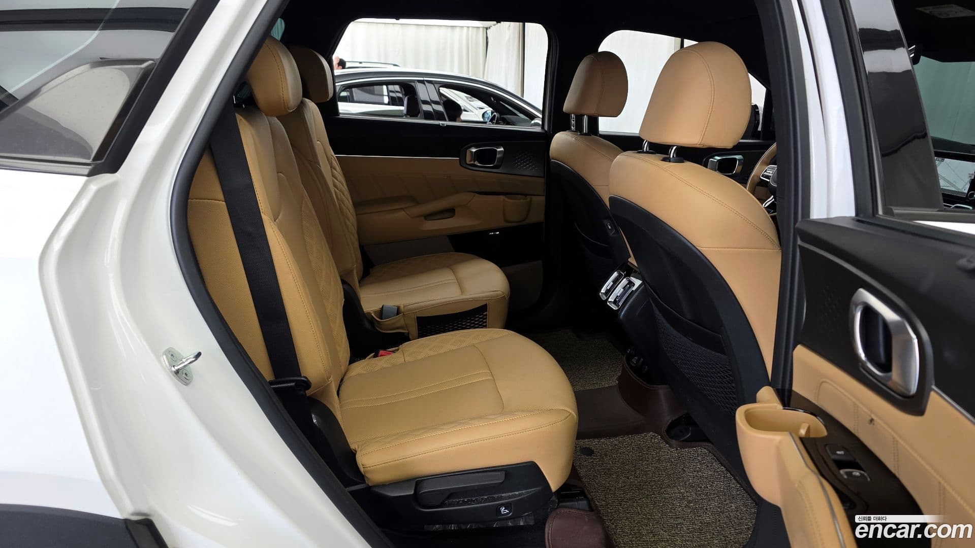 Main__Slider__Photo:Sorento Kia 2023.3-10