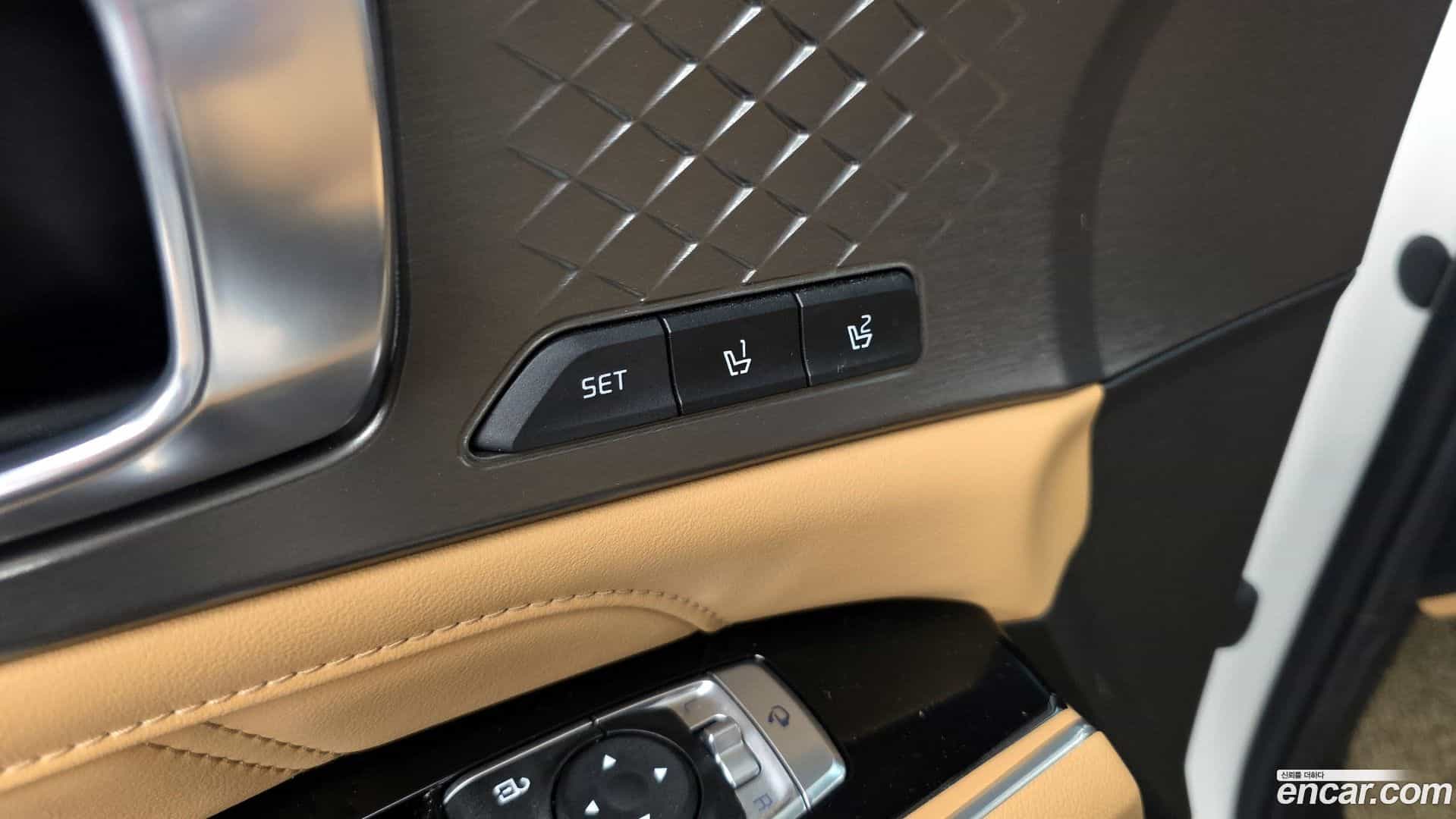 Sorento Kia 2023.3-OPTION-022
