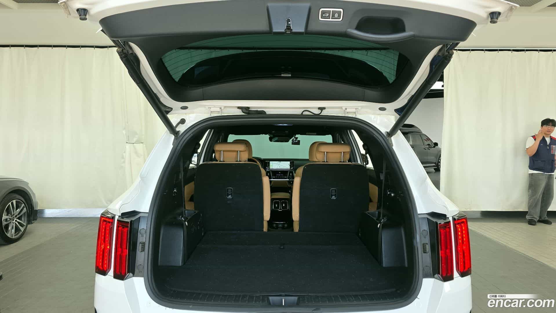 Sorento Kia 2023.3-OPTION-024