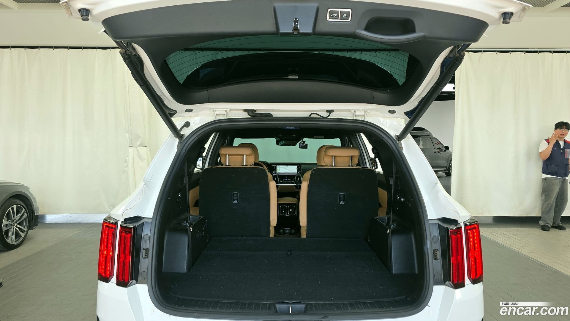 Main__Slider__Photo:Sorento Kia 2023.3-19