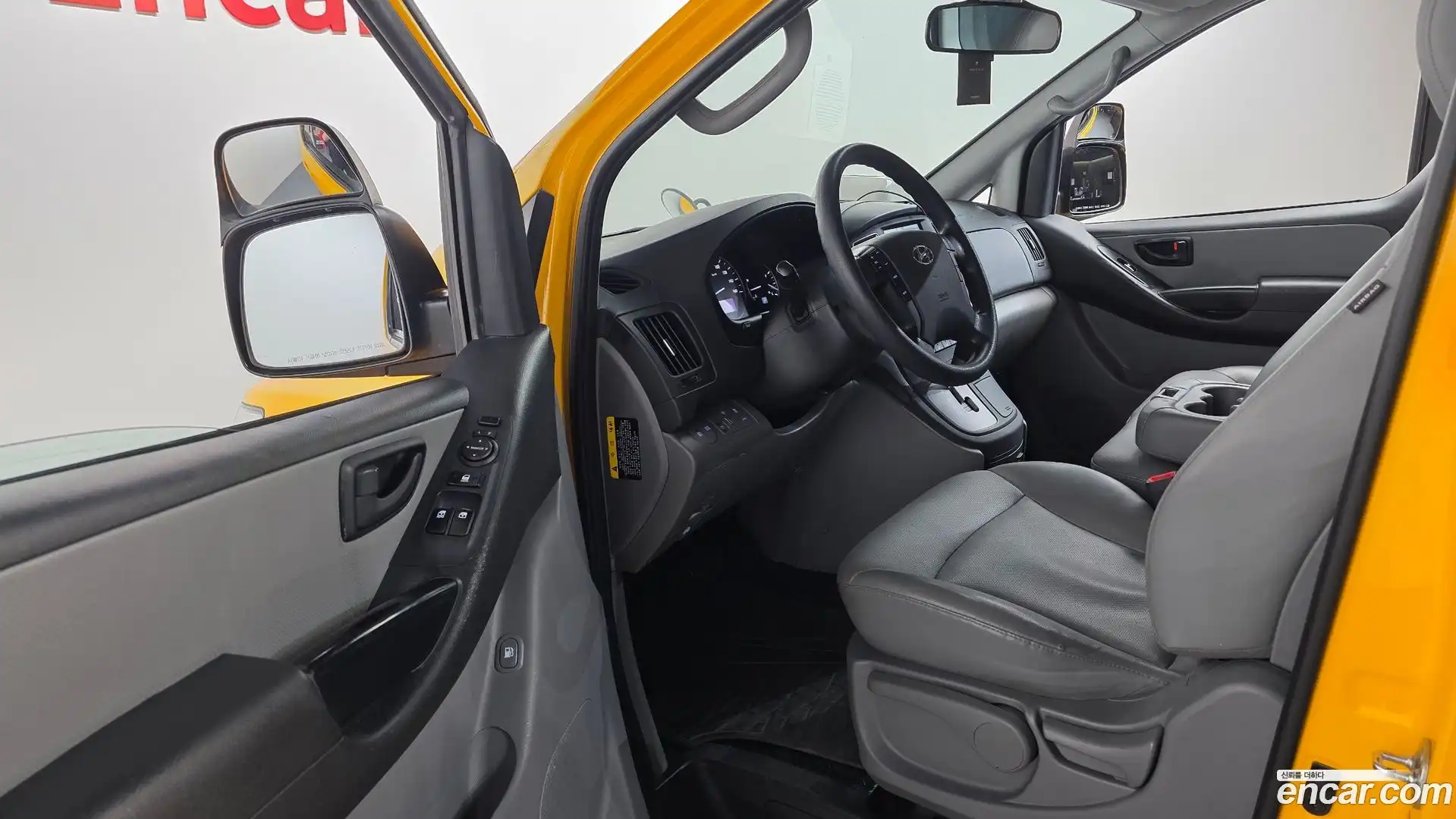 Starex Hyundai 2018.10-OPTION-015