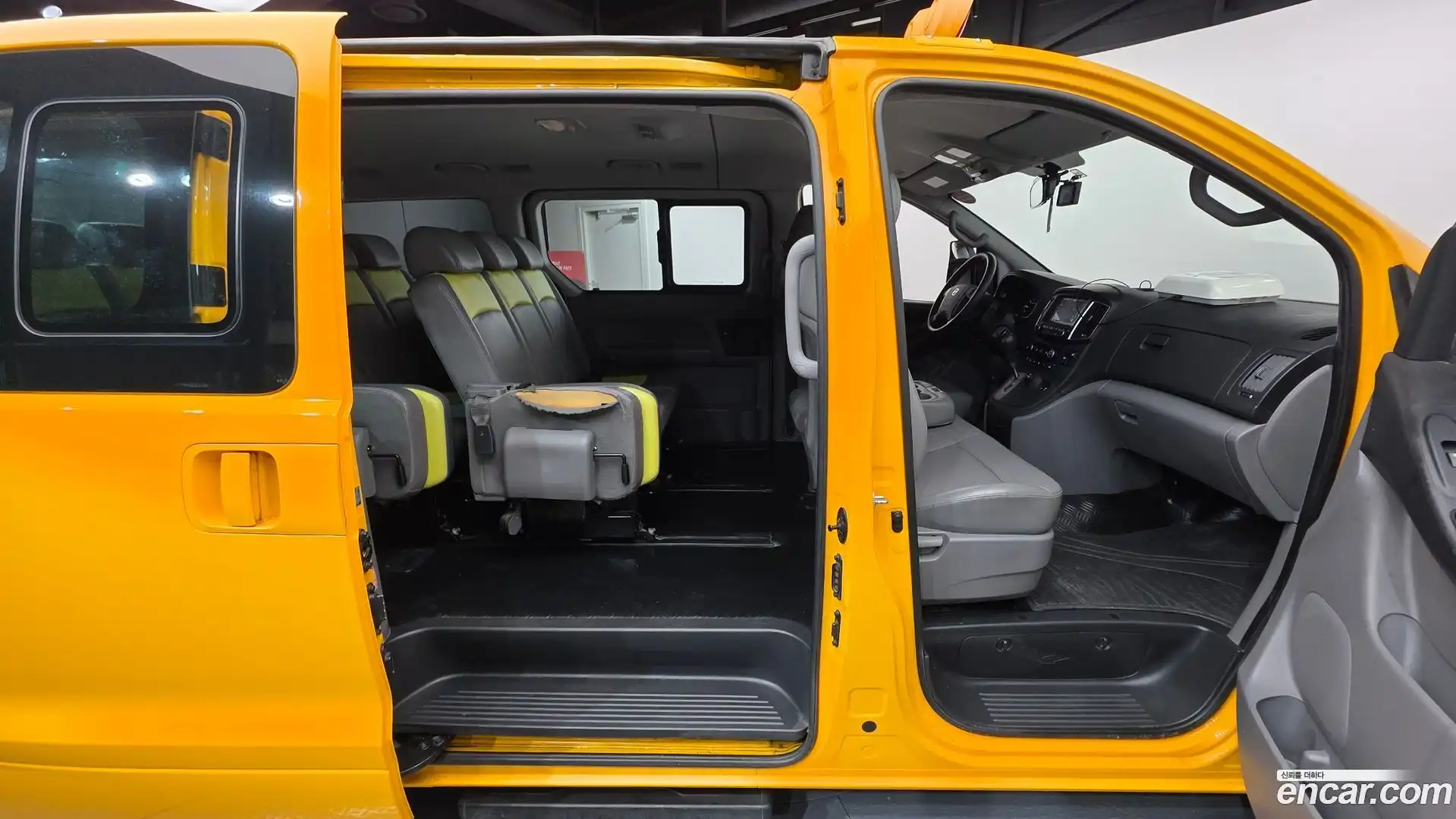 Starex Hyundai 2018.10-OPTION-024