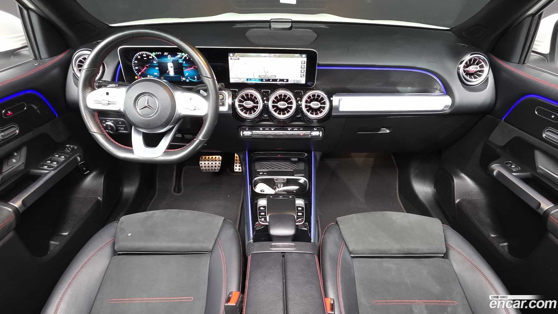 GLB-Class Mercedes-Benz 2020.8-INNER-007