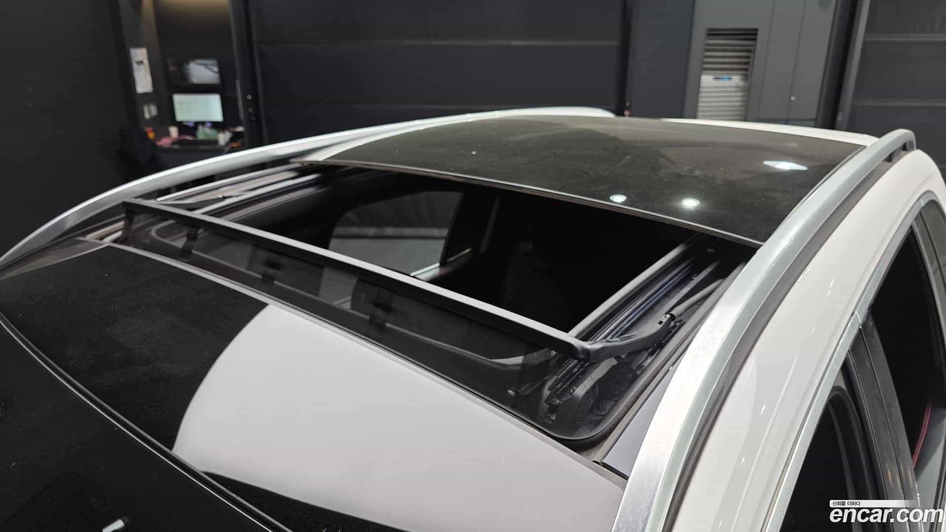 GLB-Class Mercedes-Benz 2020.8-OPTION-023