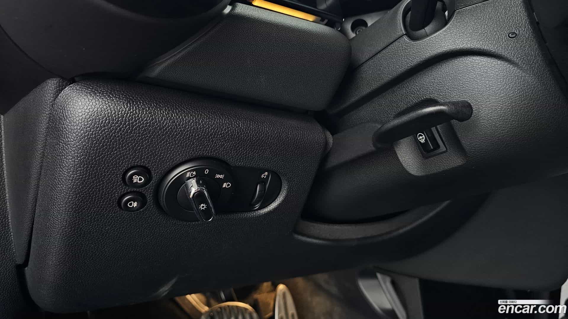 Cooper Mini 2022.3-OPTION-017
