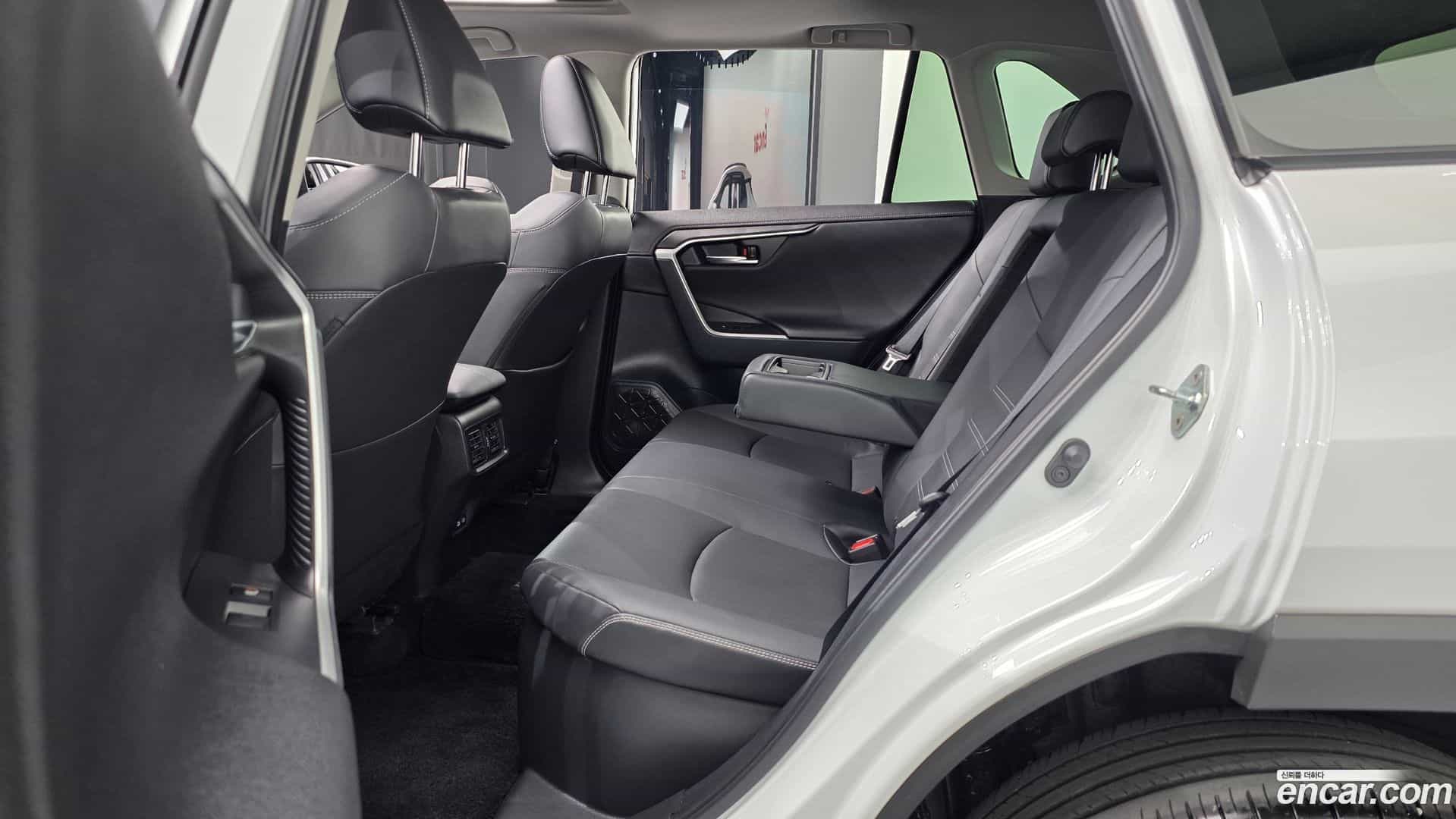 RAV4 Toyota 2024.1-OPTION-016