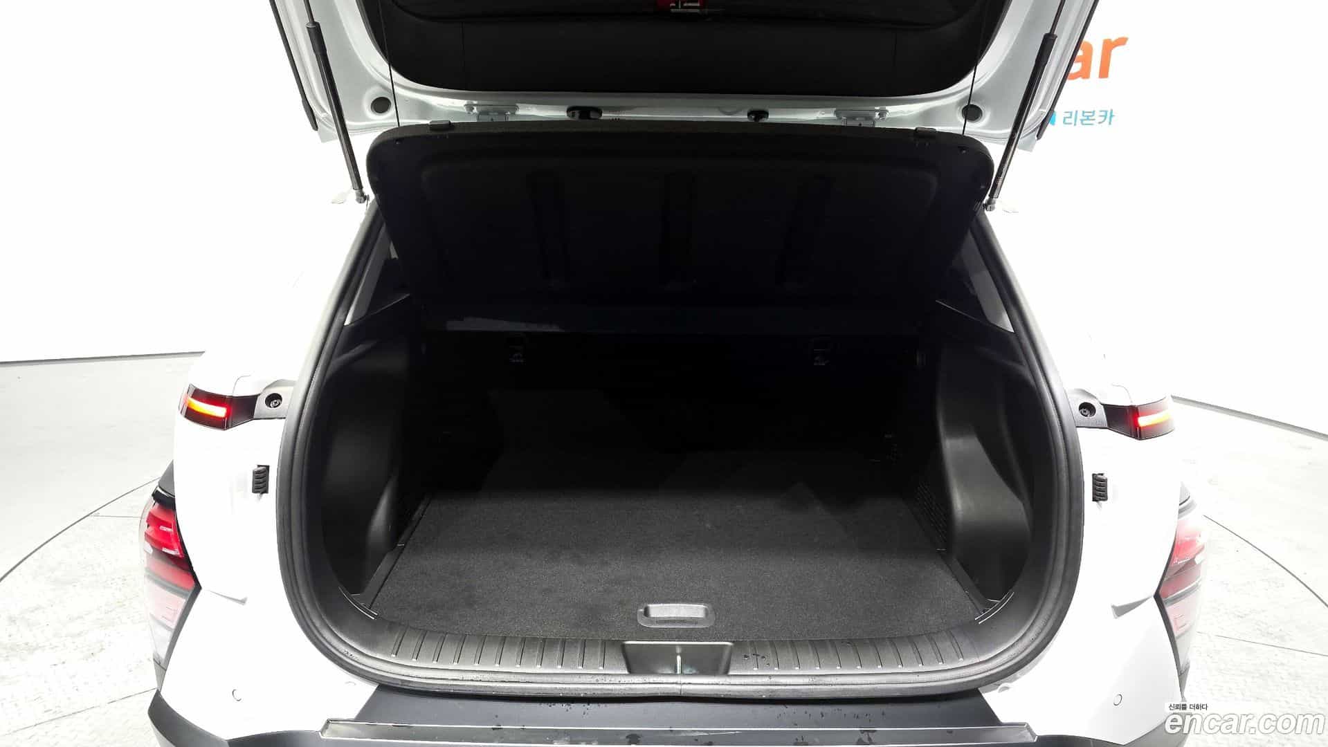 Kona Hyundai 2023.2-OPTION-024