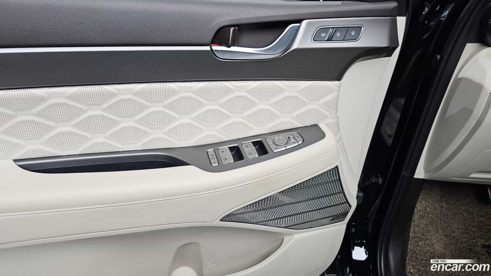 Palisade Hyundai 2022.2-INNER-035