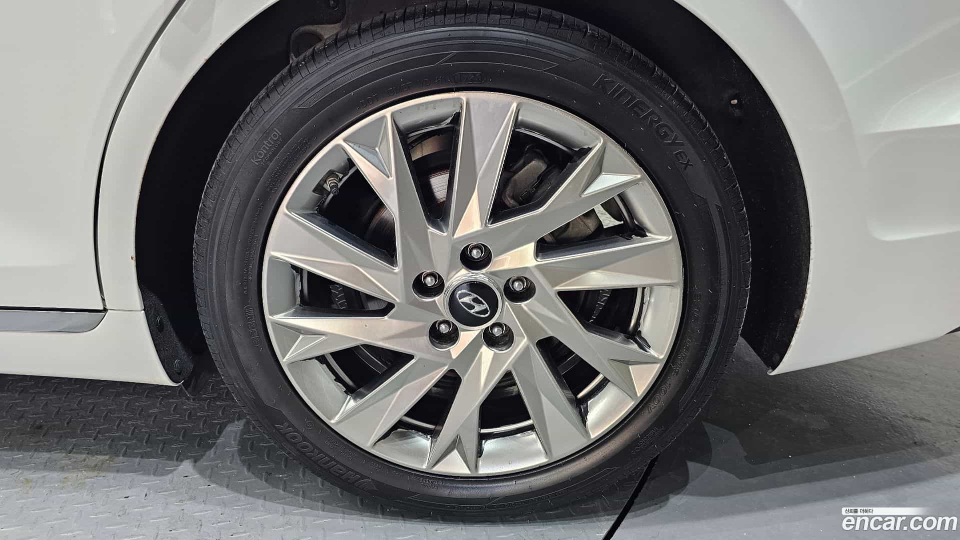 Grandeur Hyundai 2021.2-OUTER-005