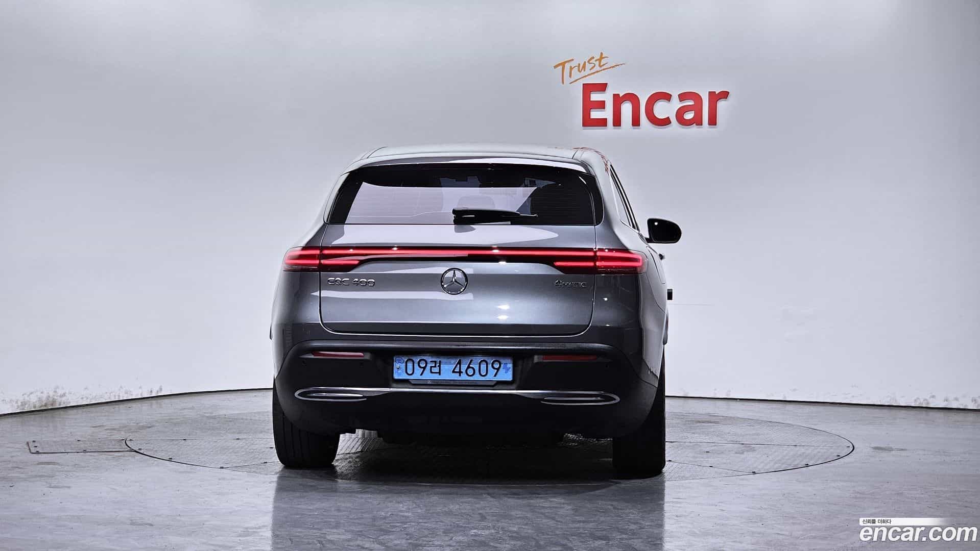 EQC Mercedes-Benz 2020.10-OUTER-004