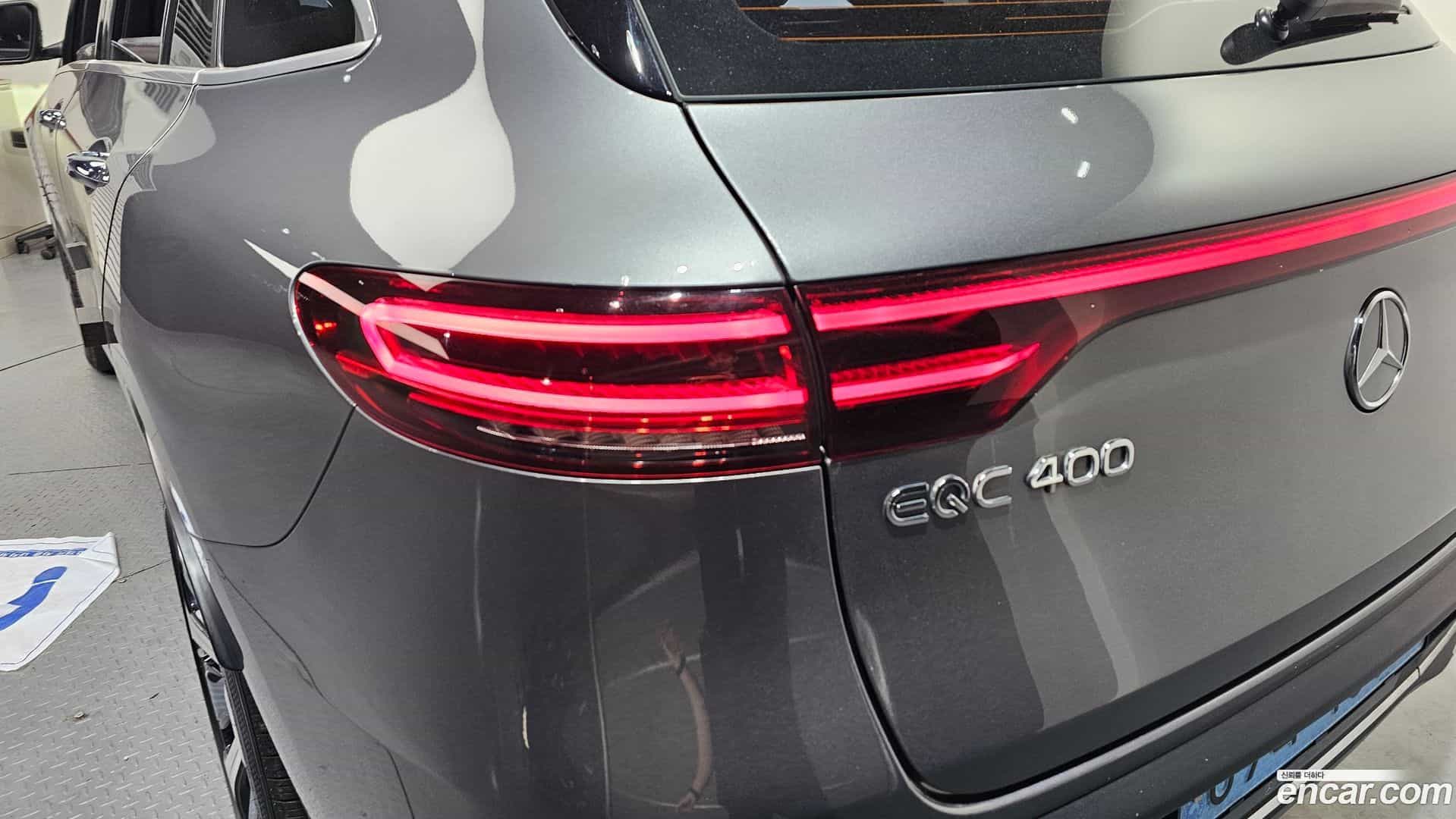 EQC Mercedes-Benz 2020.10-OUTER-033