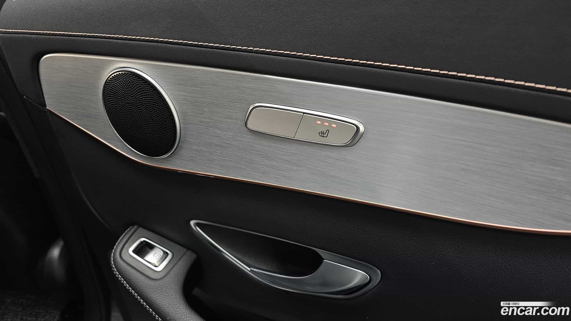 EQC Mercedes-Benz 2020.10-OPTION-040