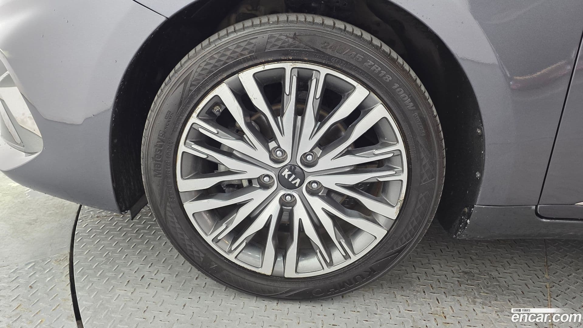 Main__Slider__Photo:K7 Kia 2021.2-4