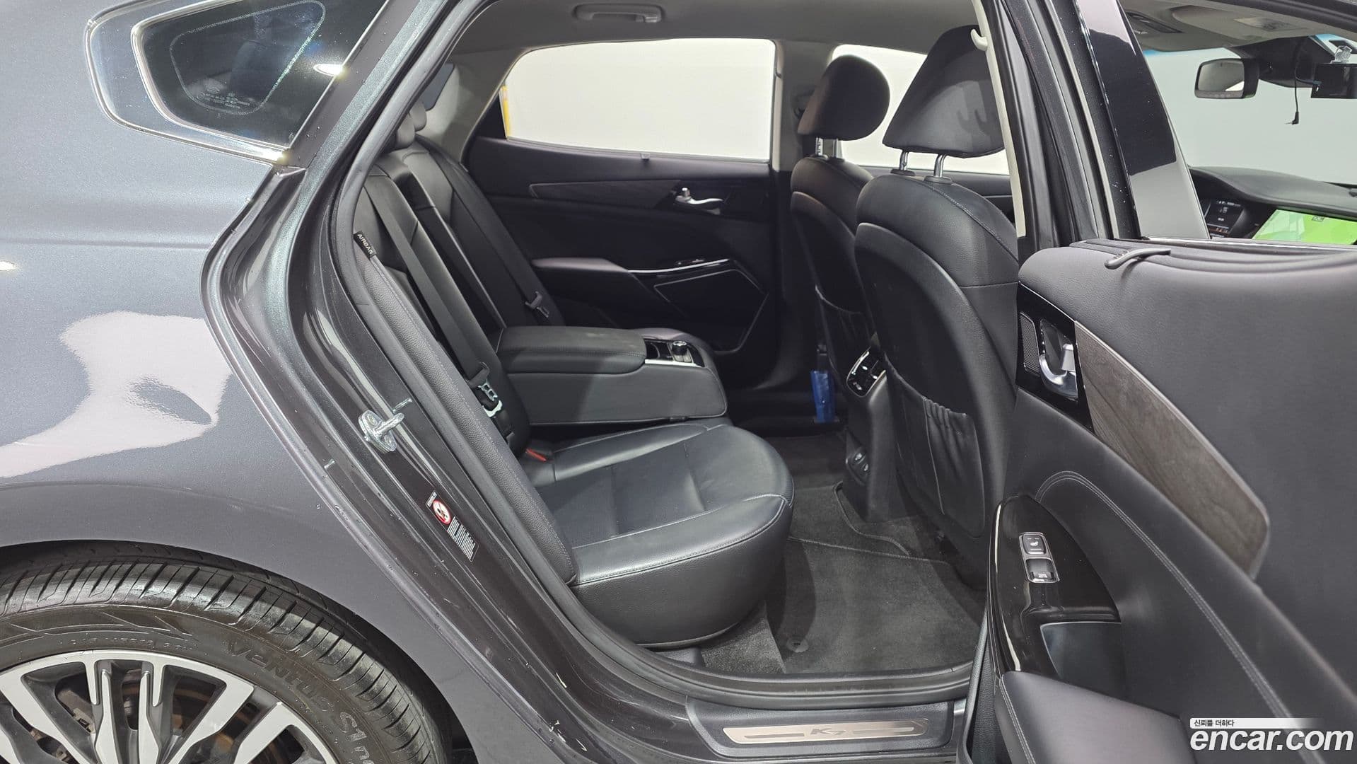 Main__Slider__Photo:K7 Kia 2021.2-11