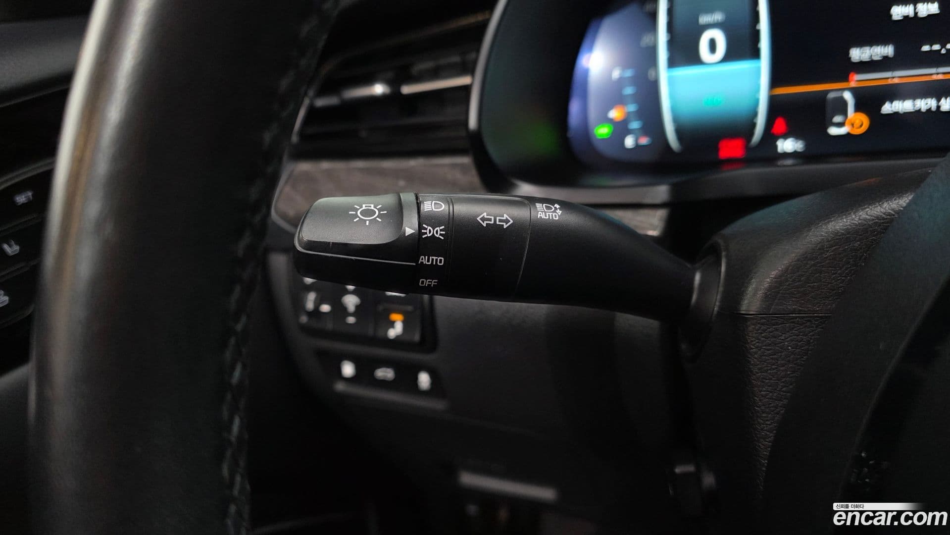 Main__Slider__Photo:K7 Kia 2021.2-29