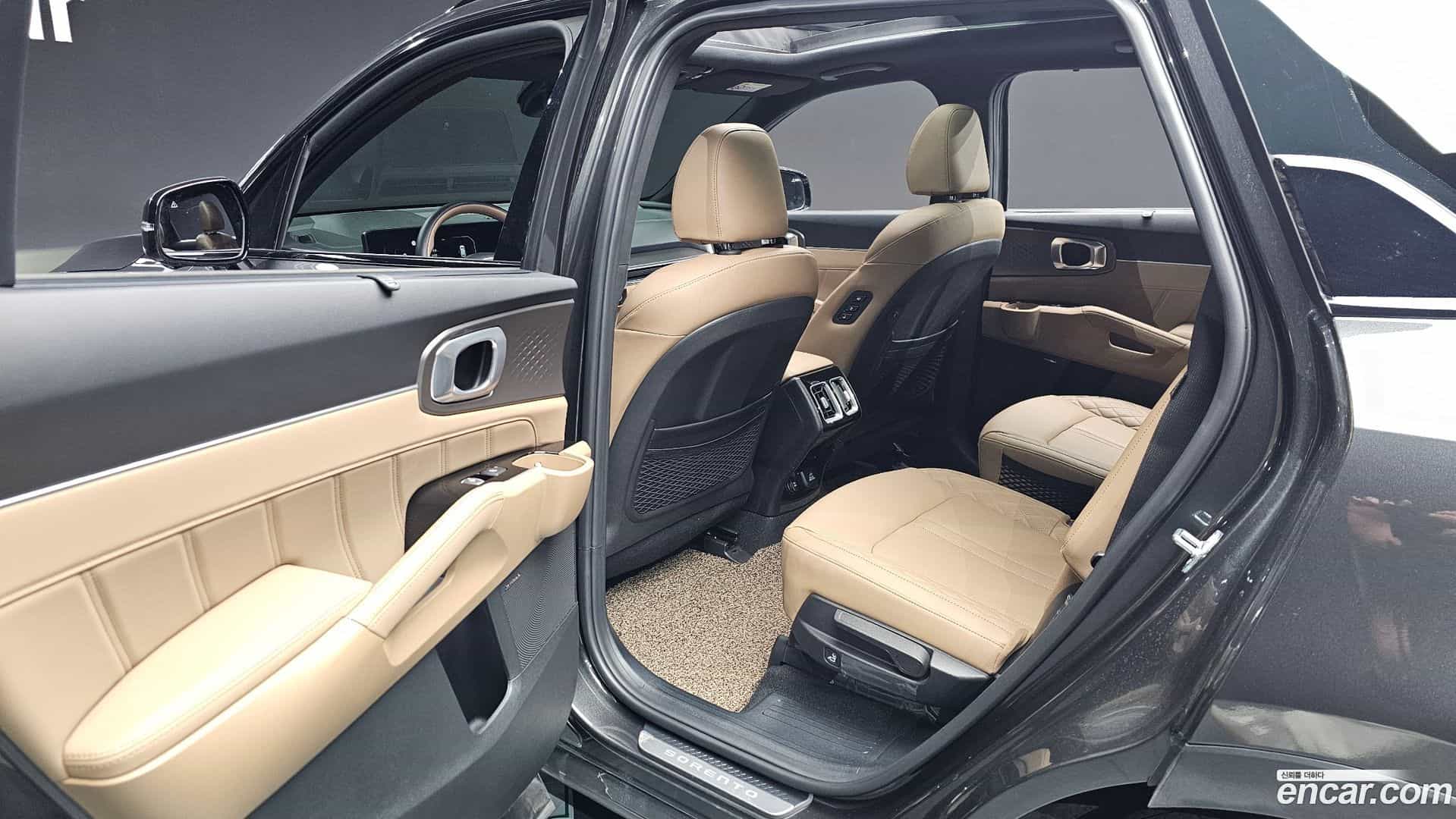 Sorento Kia 2024.1-OPTION-015
