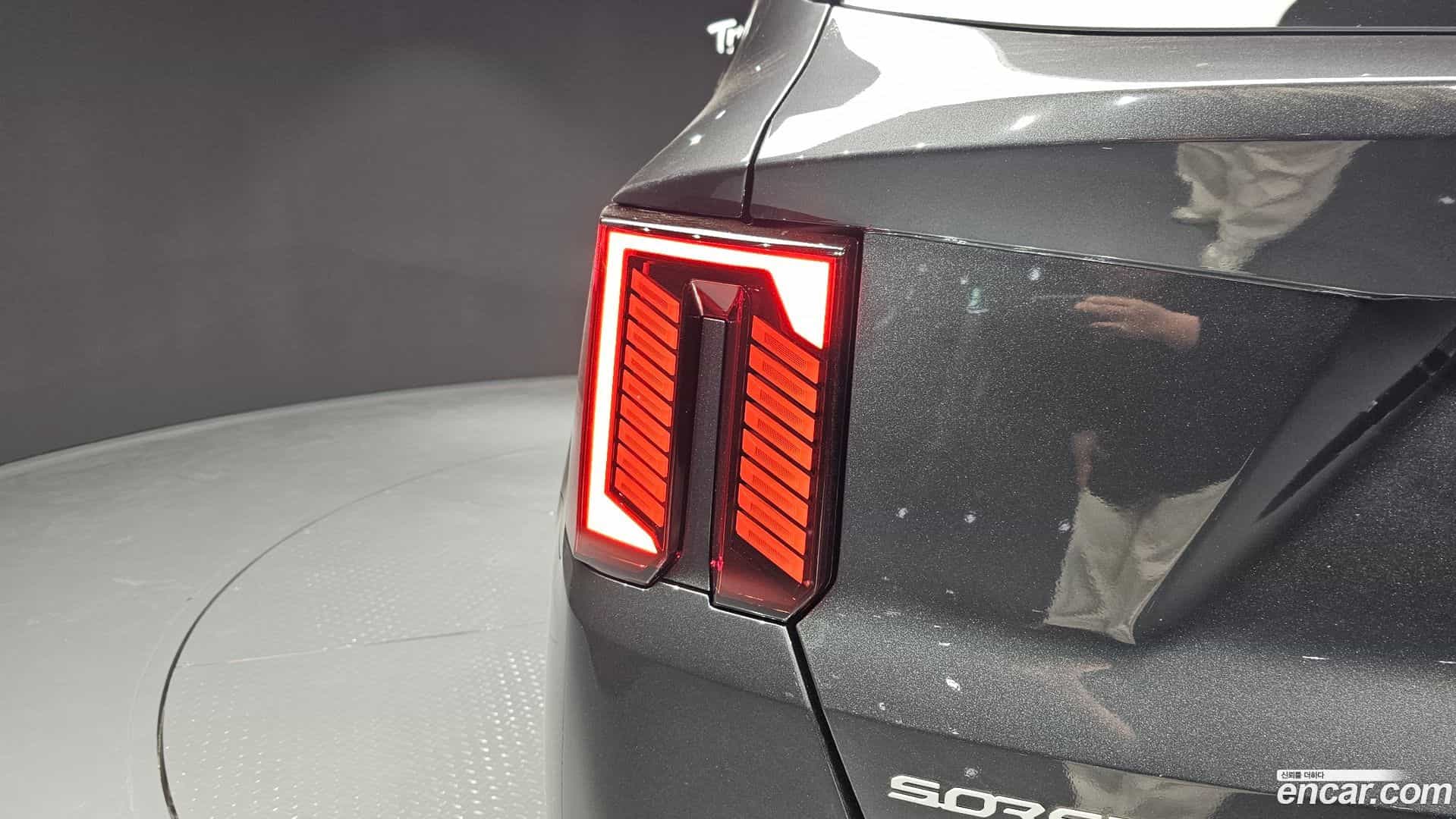 Sorento Kia 2024.1-OUTER-033