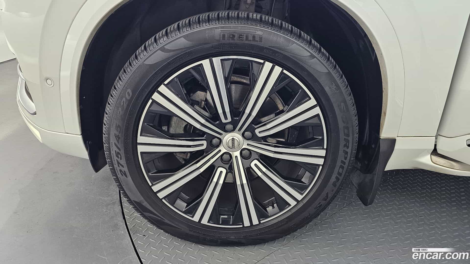 XC90 Volvo 2019.10-OUTER-005