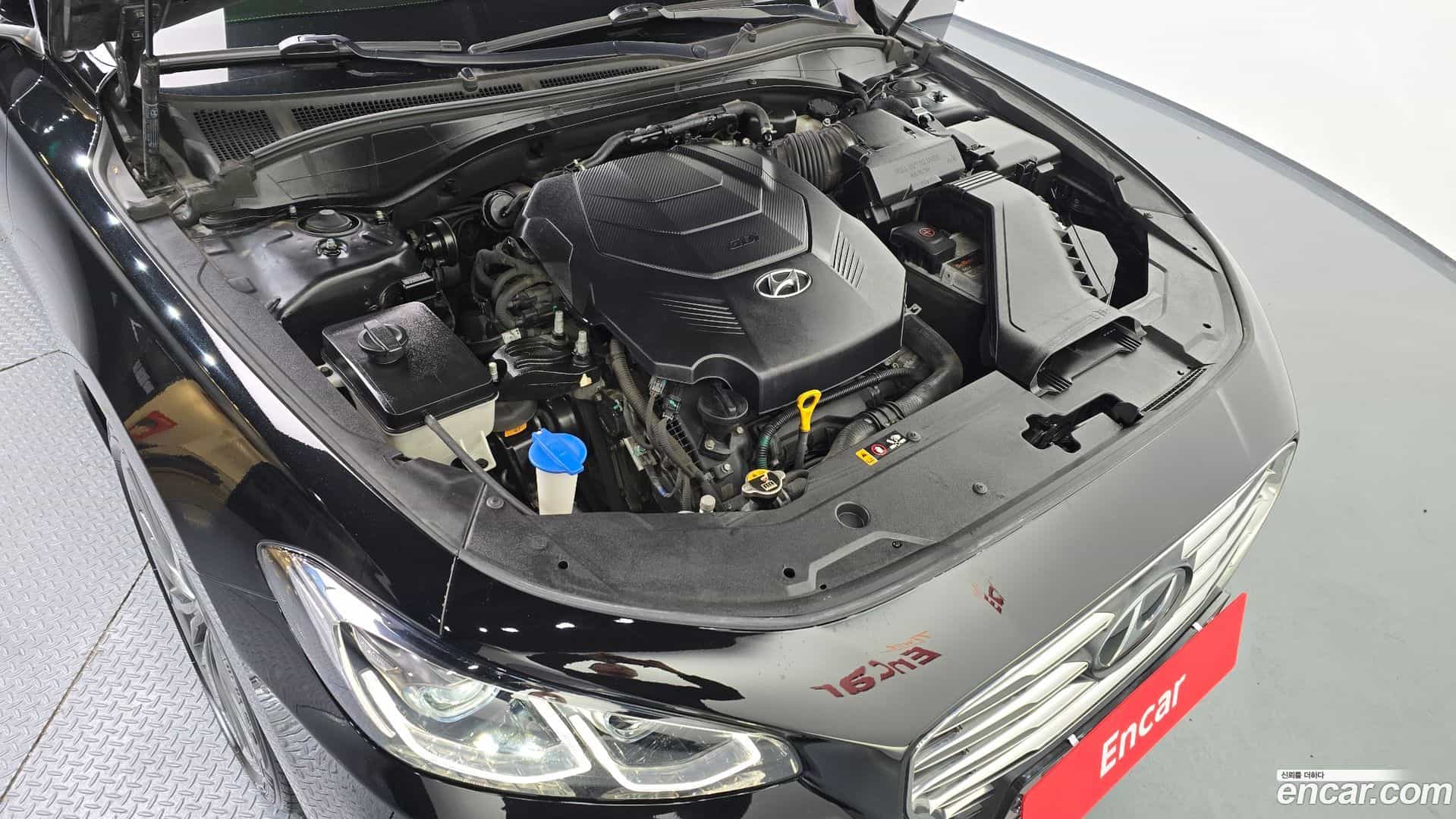 Grandeur Hyundai 2017.6-OUTER-006