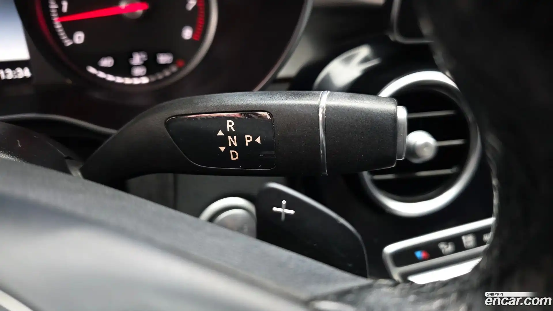 C-Class Mercedes-Benz 2016.5-INNER-009