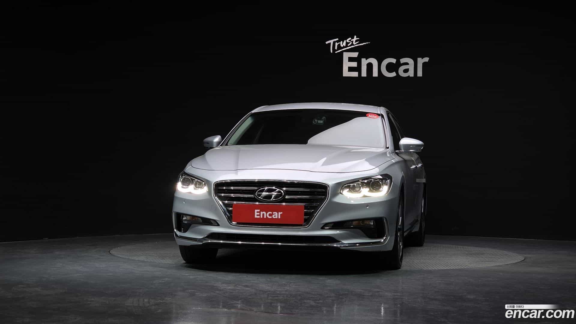 Grandeur Hyundai 2019.0-OUTER-003