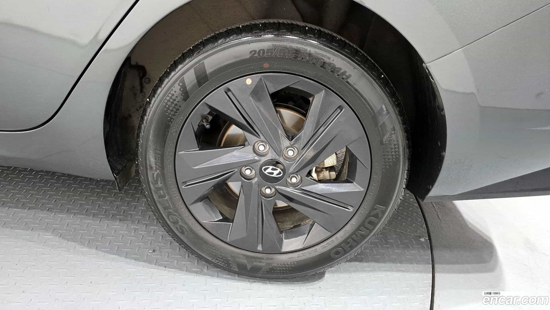 AVANTE Hyundai 2021.2-OUTER-031