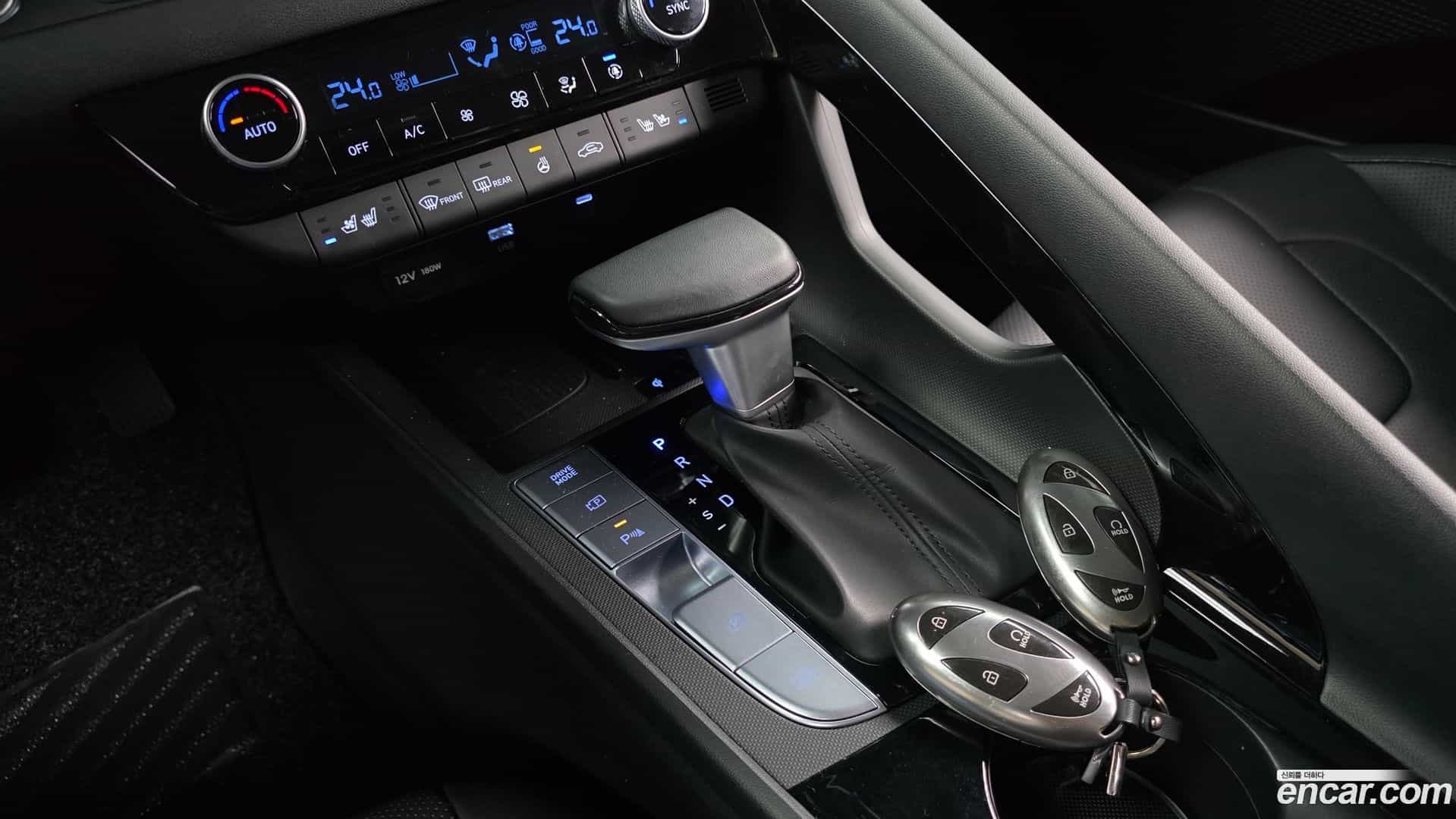 AVANTE Hyundai 2024.5-INNER-009