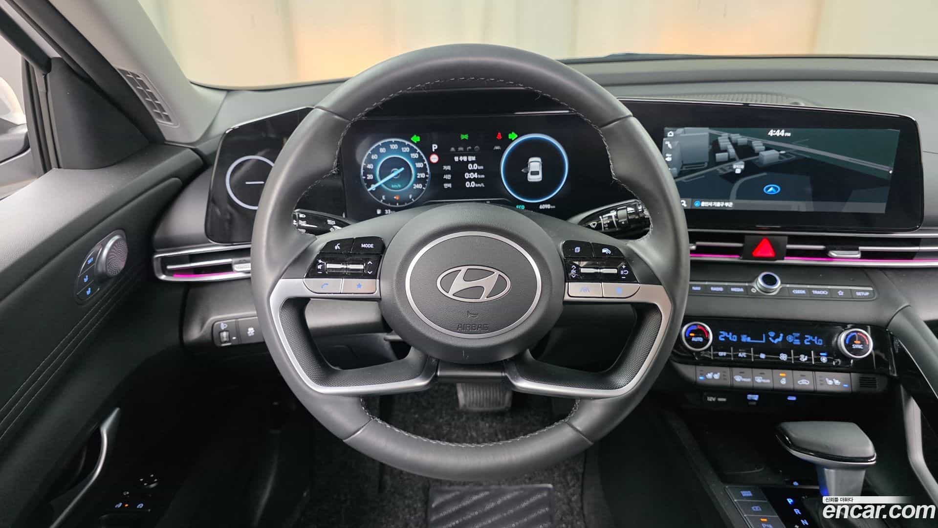 AVANTE Hyundai 2024.5-OPTION-017